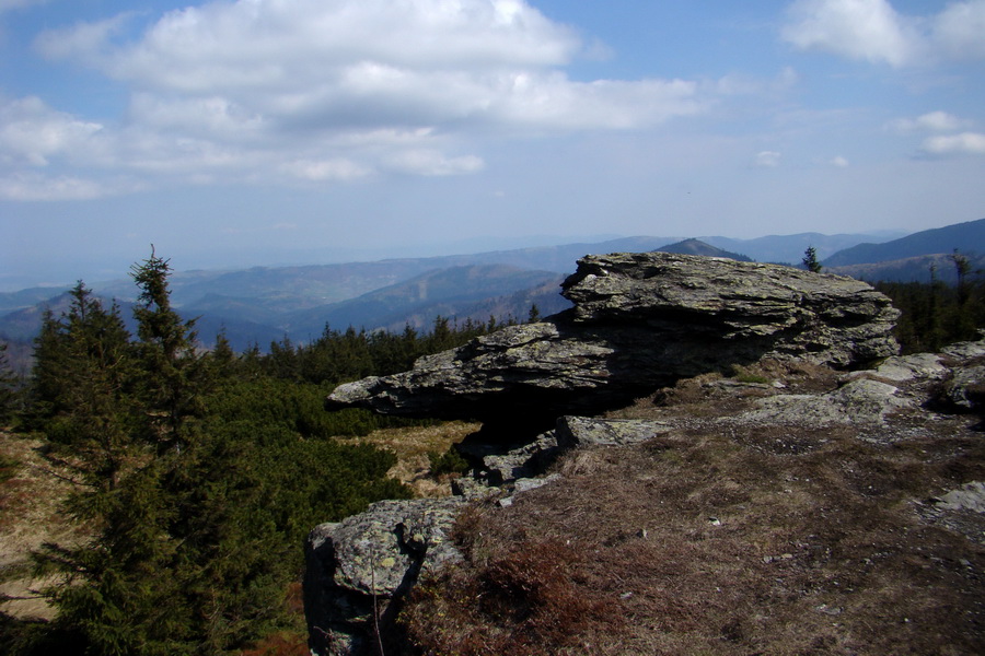 Skalisko z Betliara (Volovské vrchy)