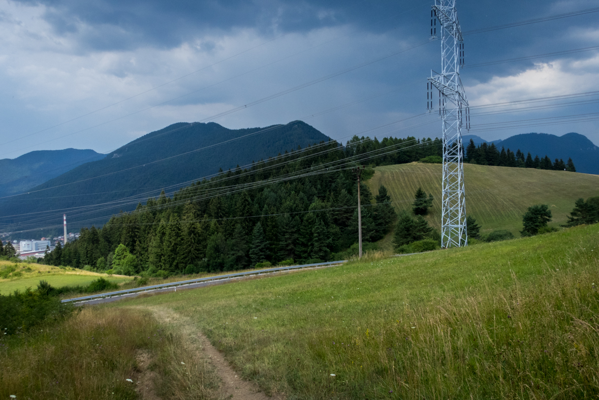 Cez Nižné Šiprúnske sedlo do Ružomberka (Veľká Fatra)