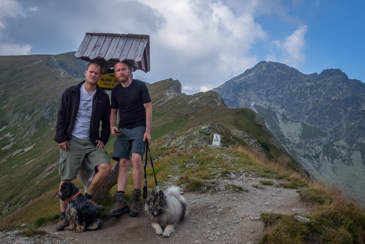 Hladké sedlo z Troch studničiek (Vysoké Tatry)