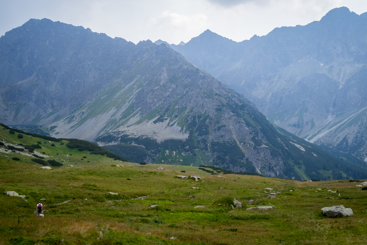 Hladké sedlo z Troch studničiek (Vysoké Tatry)