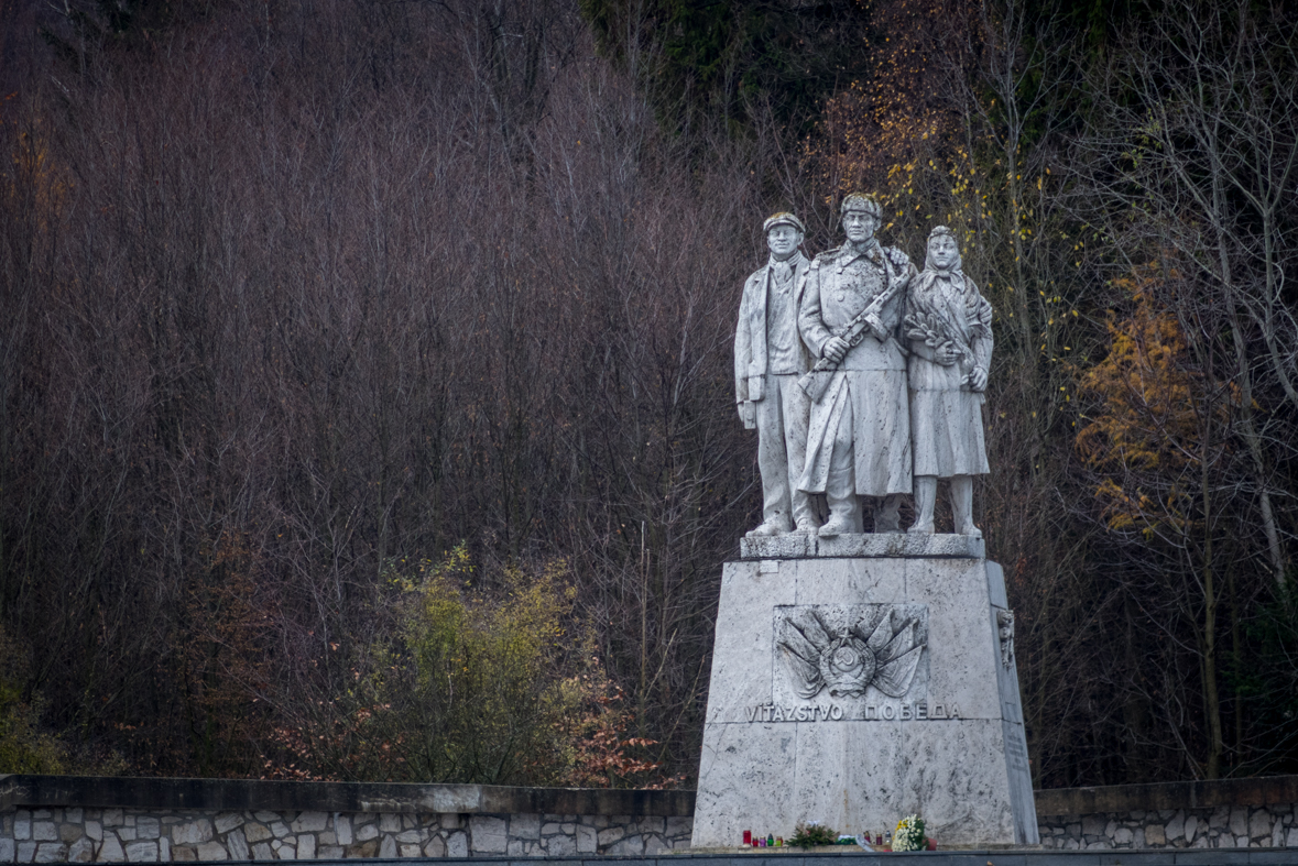 Hrad Parušťan z Dargovského priesmyku (Slanské vrchy)