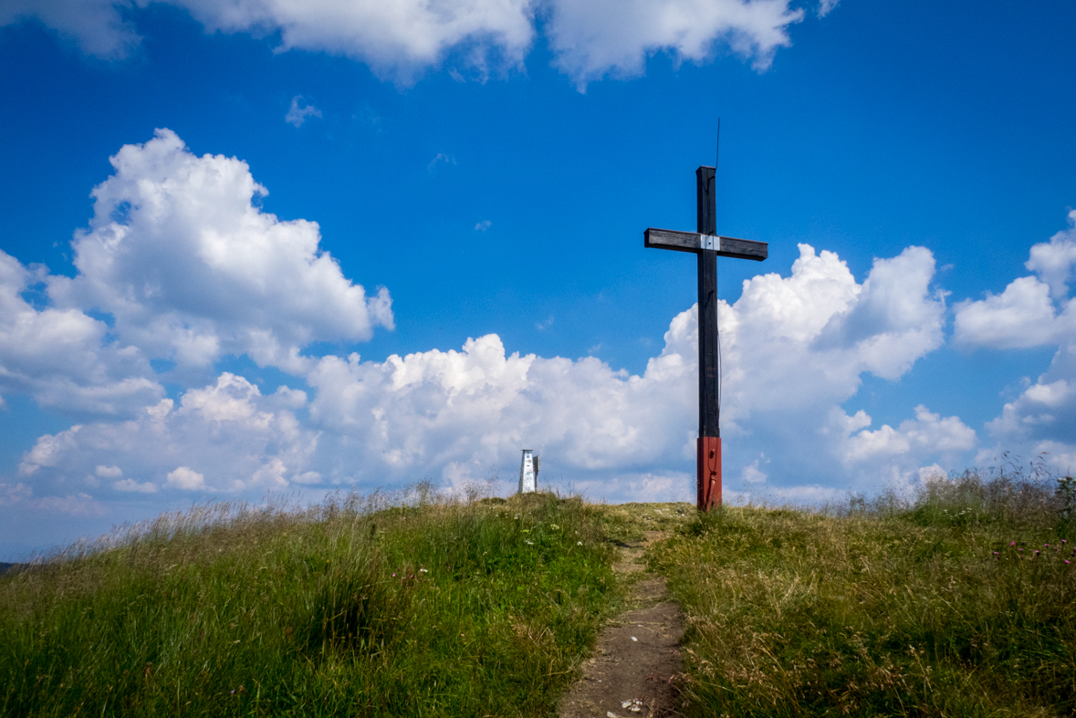 Rakytov od horárne Teplô (Veľká Fatra)