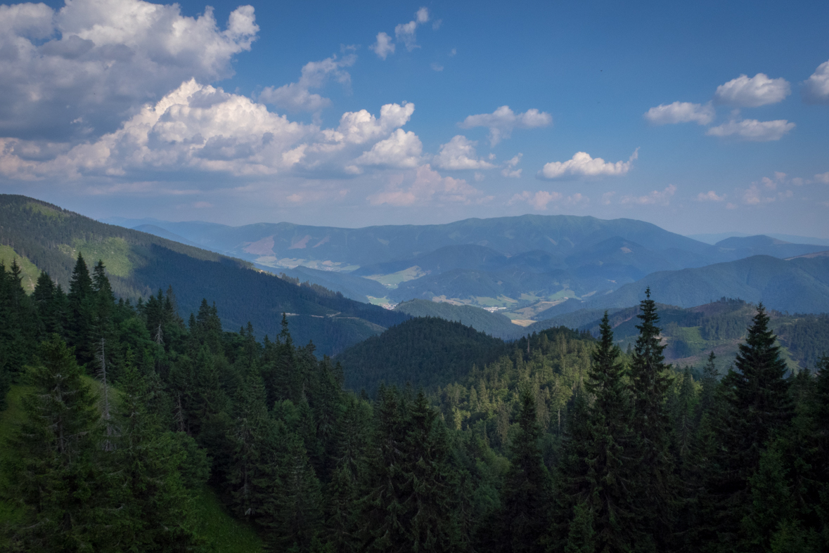 Rakytov od horárne Teplô (Veľká Fatra)