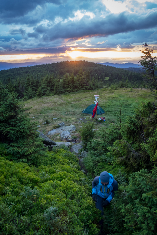 Skalisko z Henclovej (Volovské vrchy)