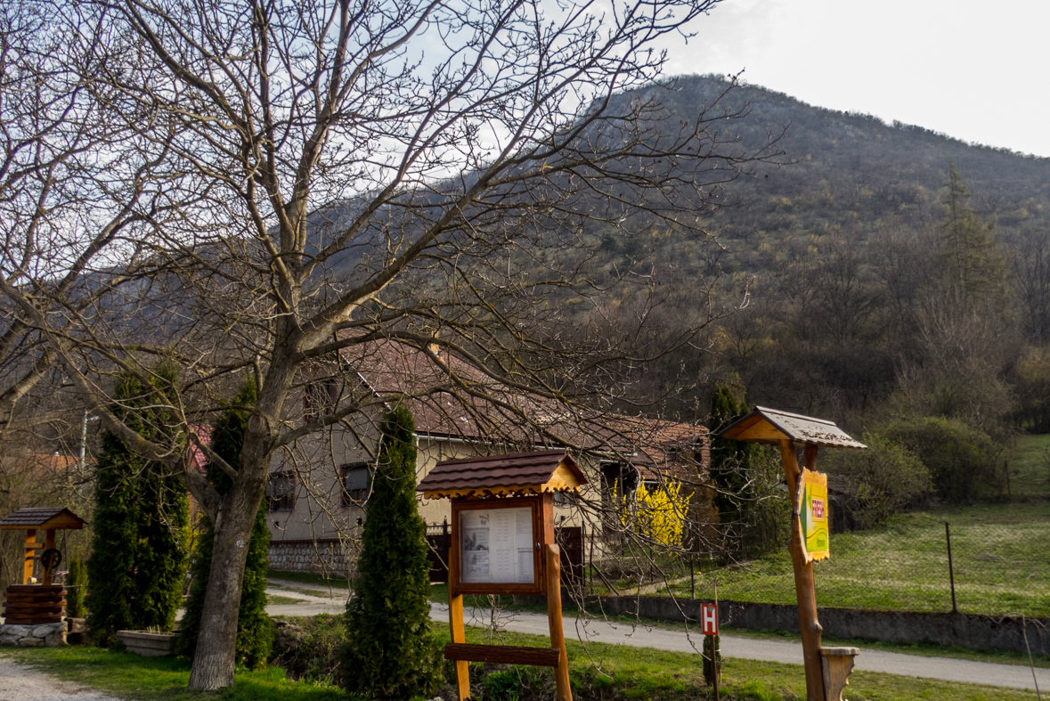 Zádielskou planinou (Slovenský kras)