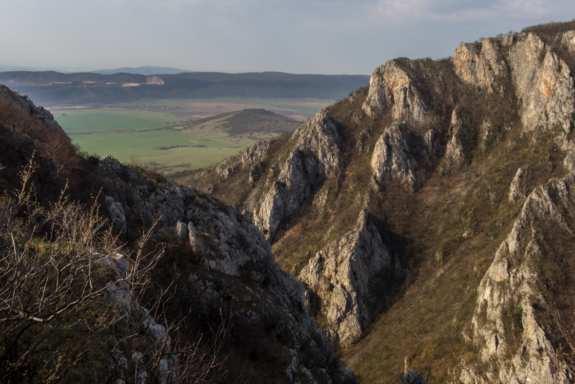 Zádielskou planinou (Slovenský kras)