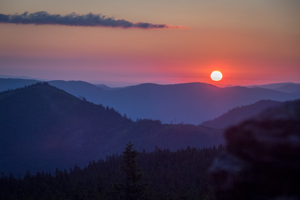 Zo Skaliska do Hnilca (Volovské vrchy)