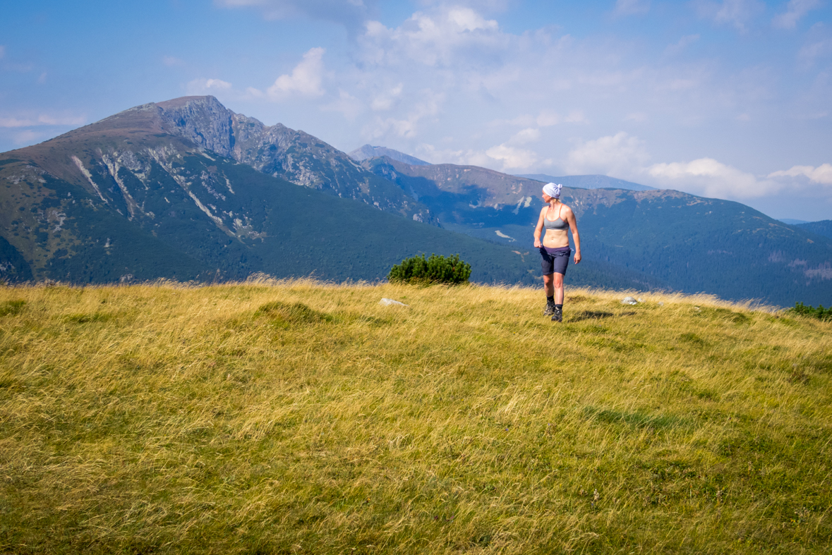 Zo Štefáničky cez Rovnú hoľu do Nižnej Boce (Nízke Tatry)