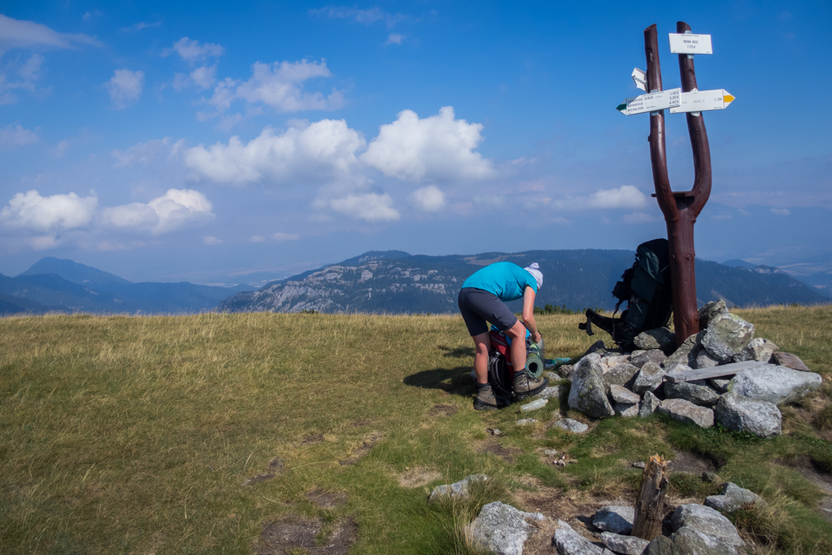 Zo Štefáničky cez Rovnú hoľu do Nižnej Boce (Nízke Tatry)