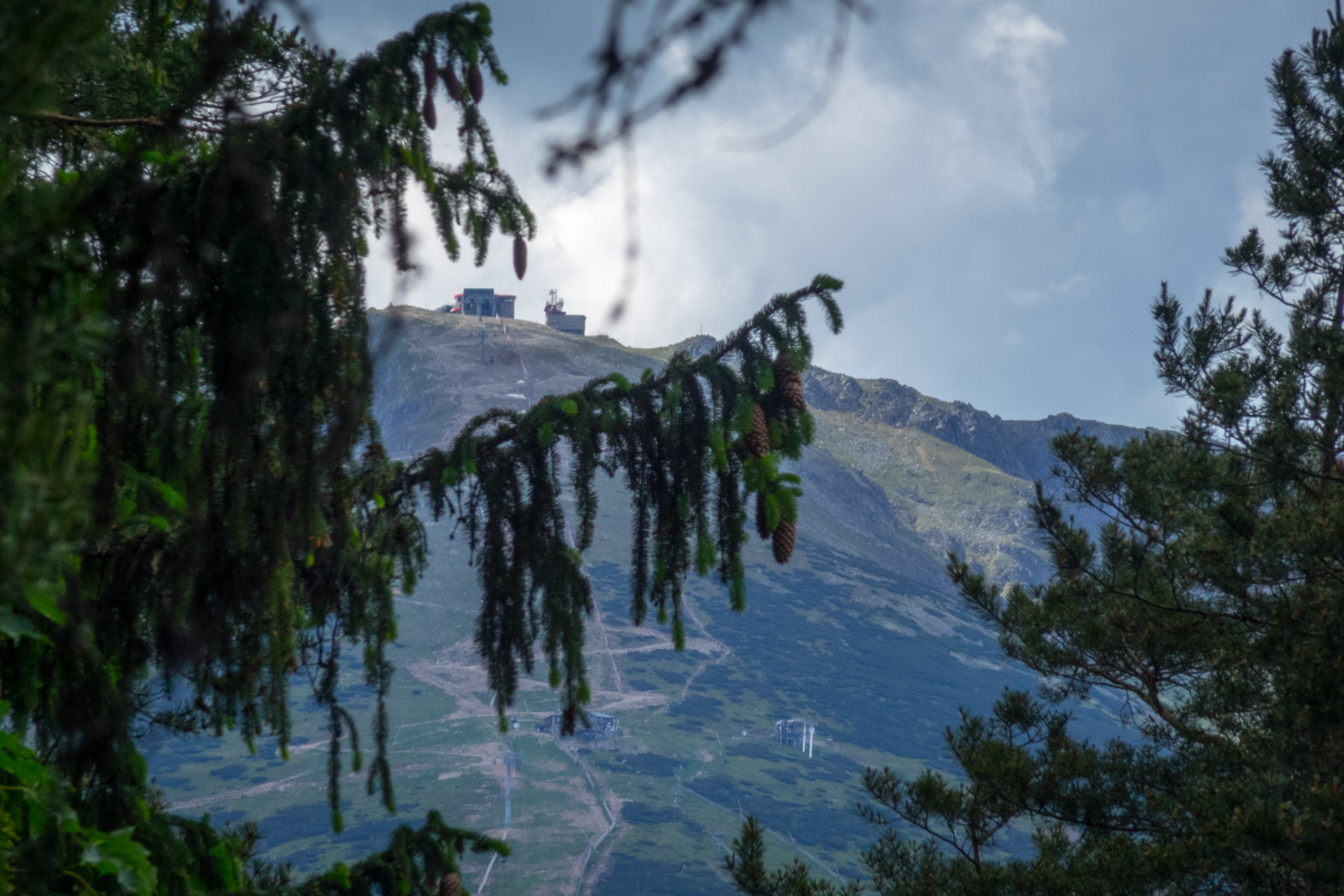 cez Krakovu hoľu do Iľanova (Nízke Tatry)