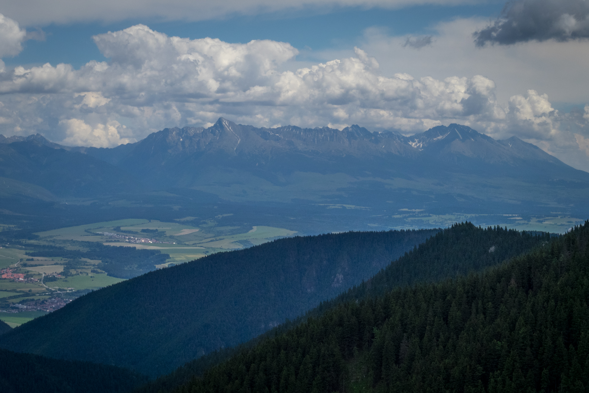 cez Krakovu hoľu do Iľanova (Nízke Tatry)