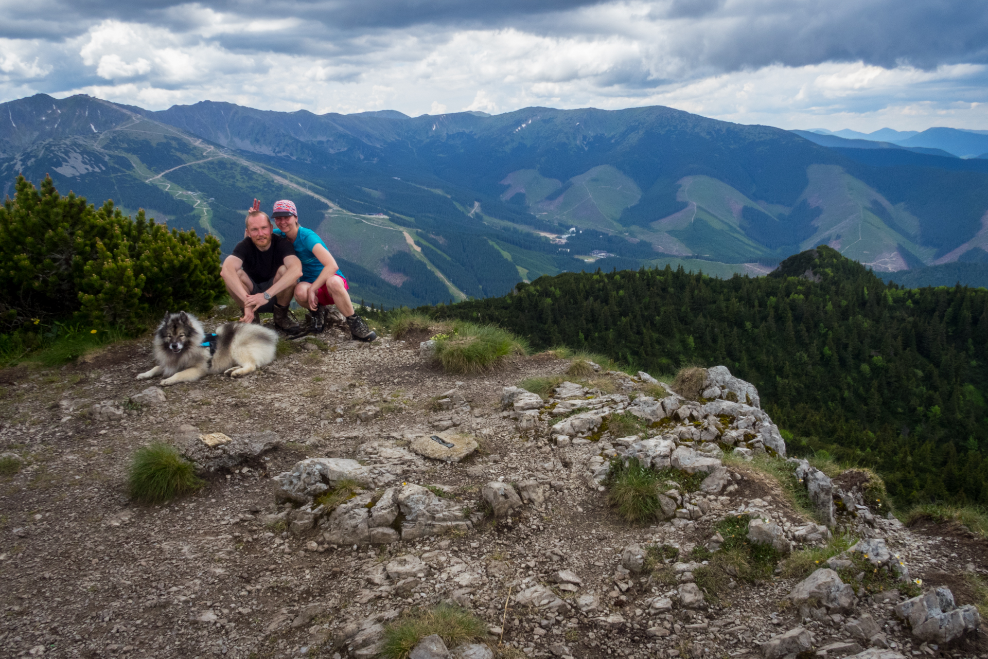 cez Krakovu hoľu do Iľanova (Nízke Tatry)