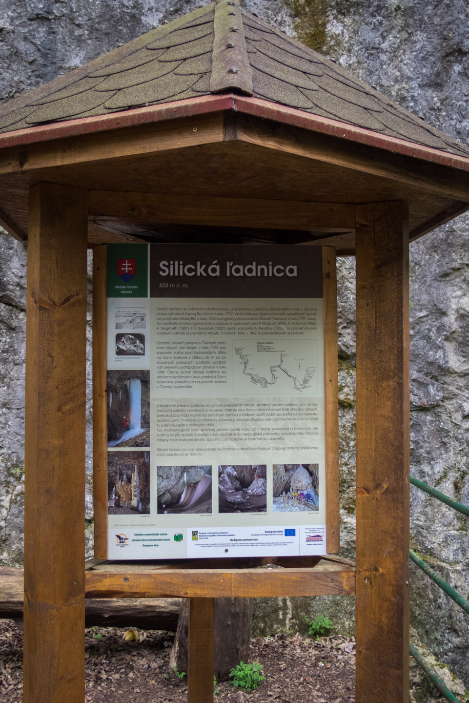 Dievčenská skala a Silická ľadnica skratkami Silickej planiny (Slovenský kras)