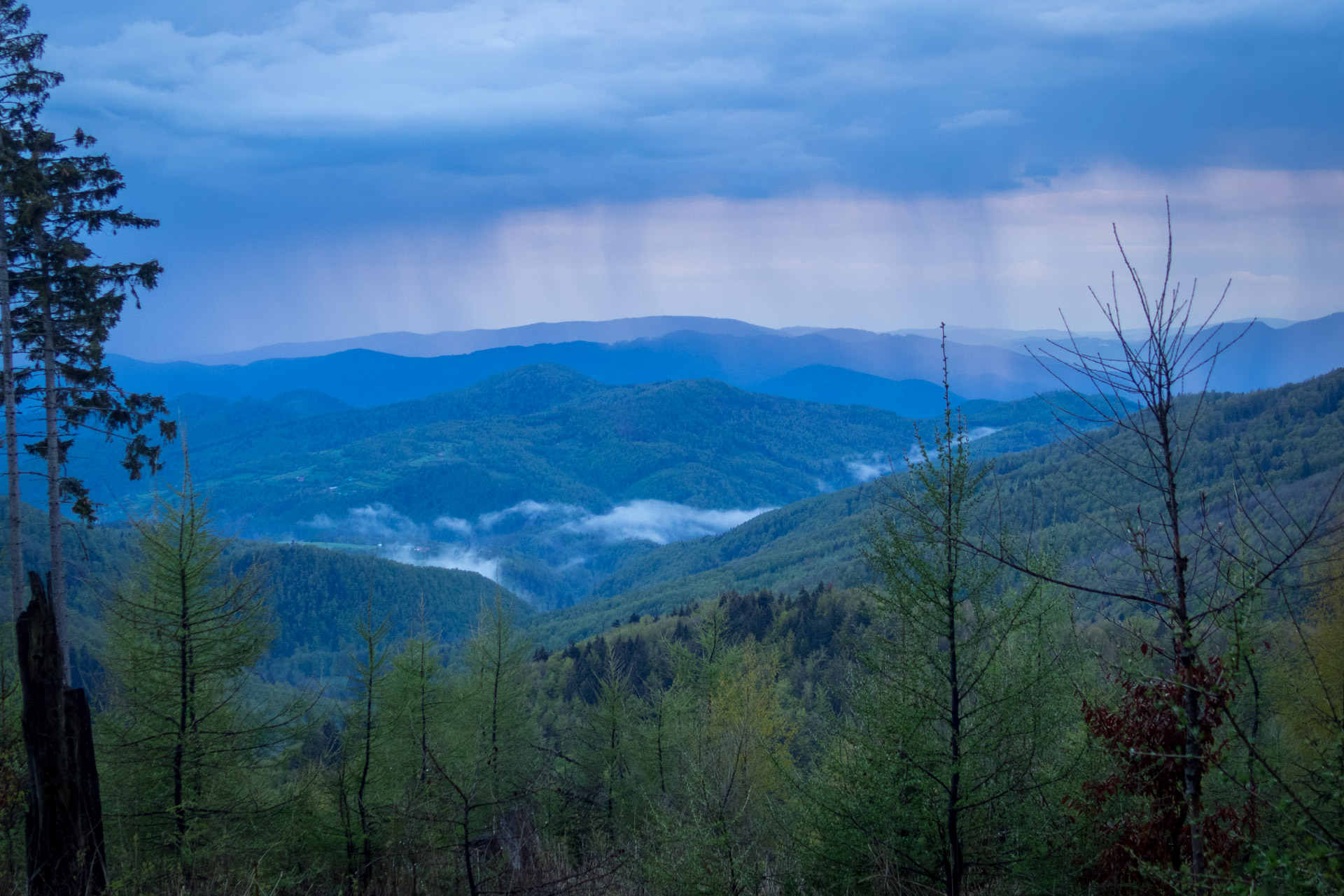 Hrebeňovka Slovenského Rudohoria (3. deň) (Muránska planina)