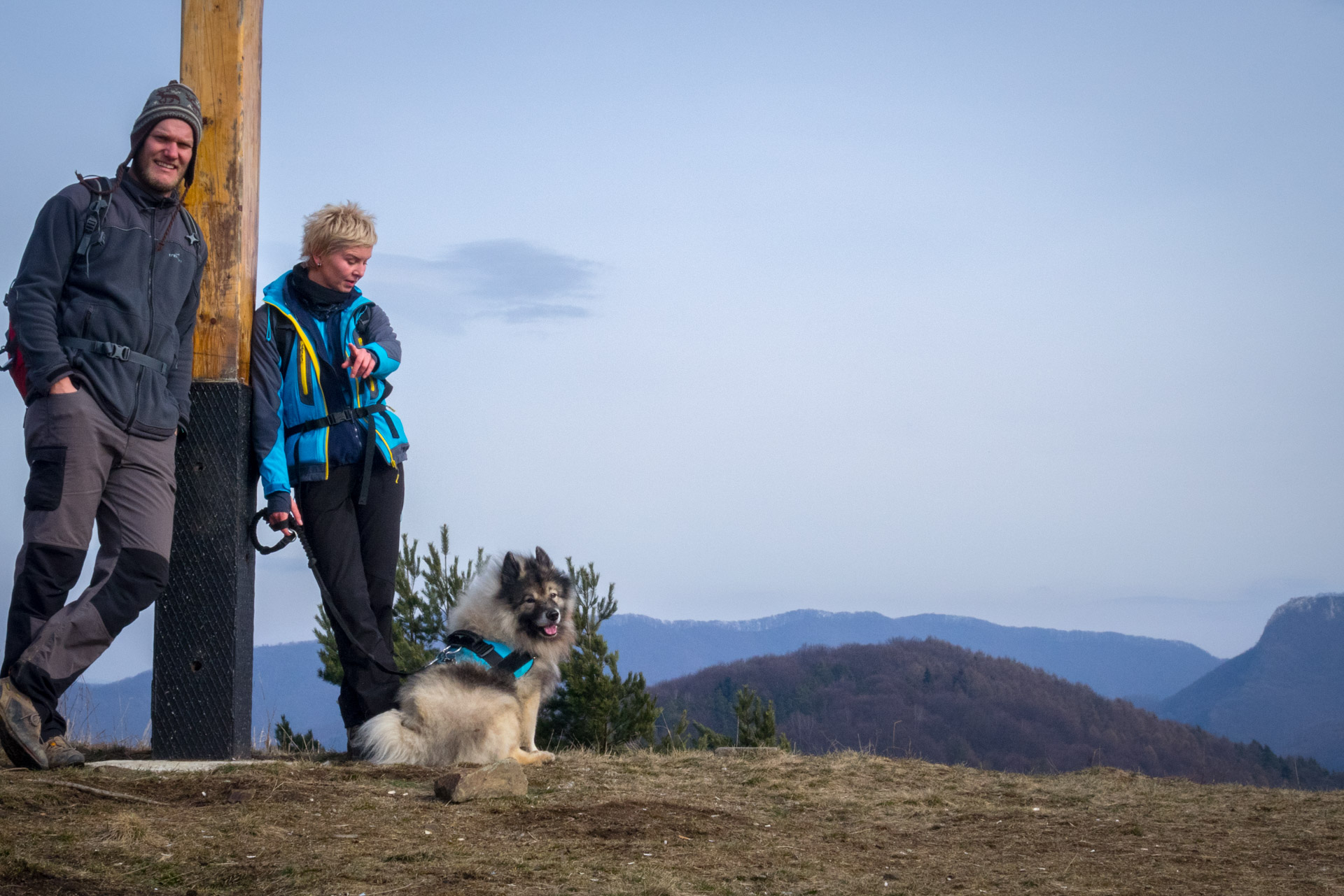 Markušovský skalný hríb a Šikľavá skala (Volovské vrchy)