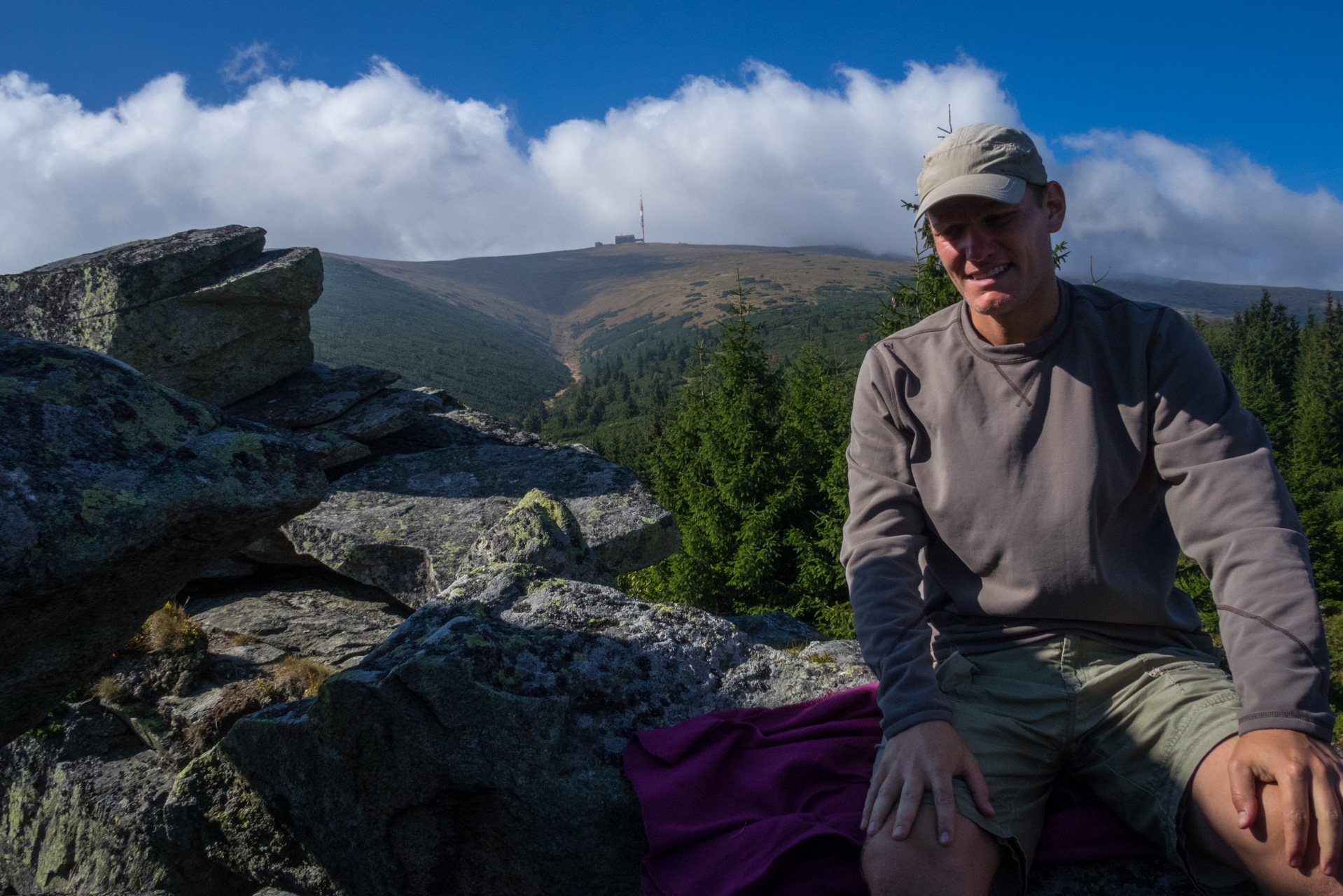 Martalúzka a Predná hoľa z Pustého poľa (Nízke Tatry)