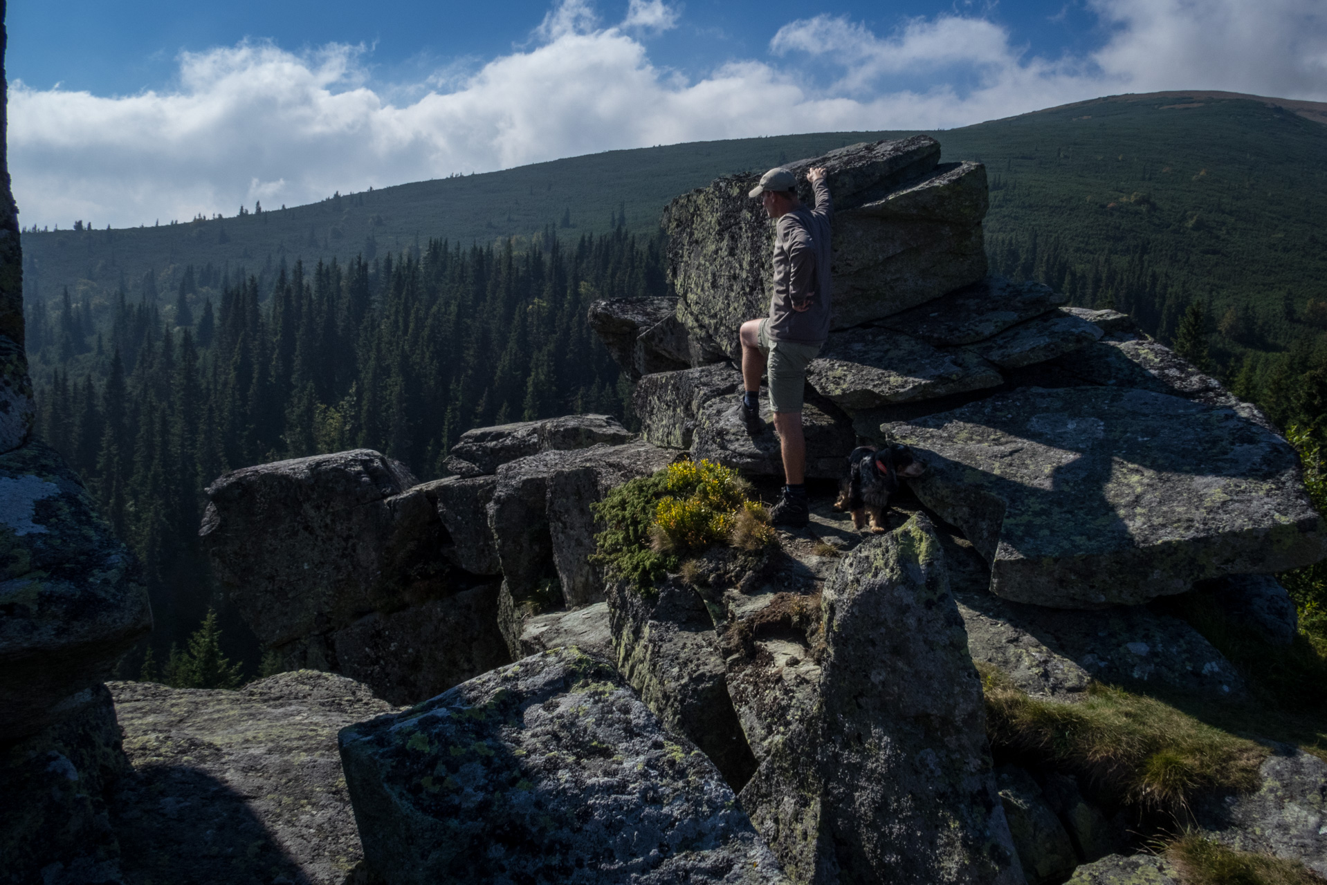 Martalúzka a Predná hoľa z Pustého poľa (Nízke Tatry)