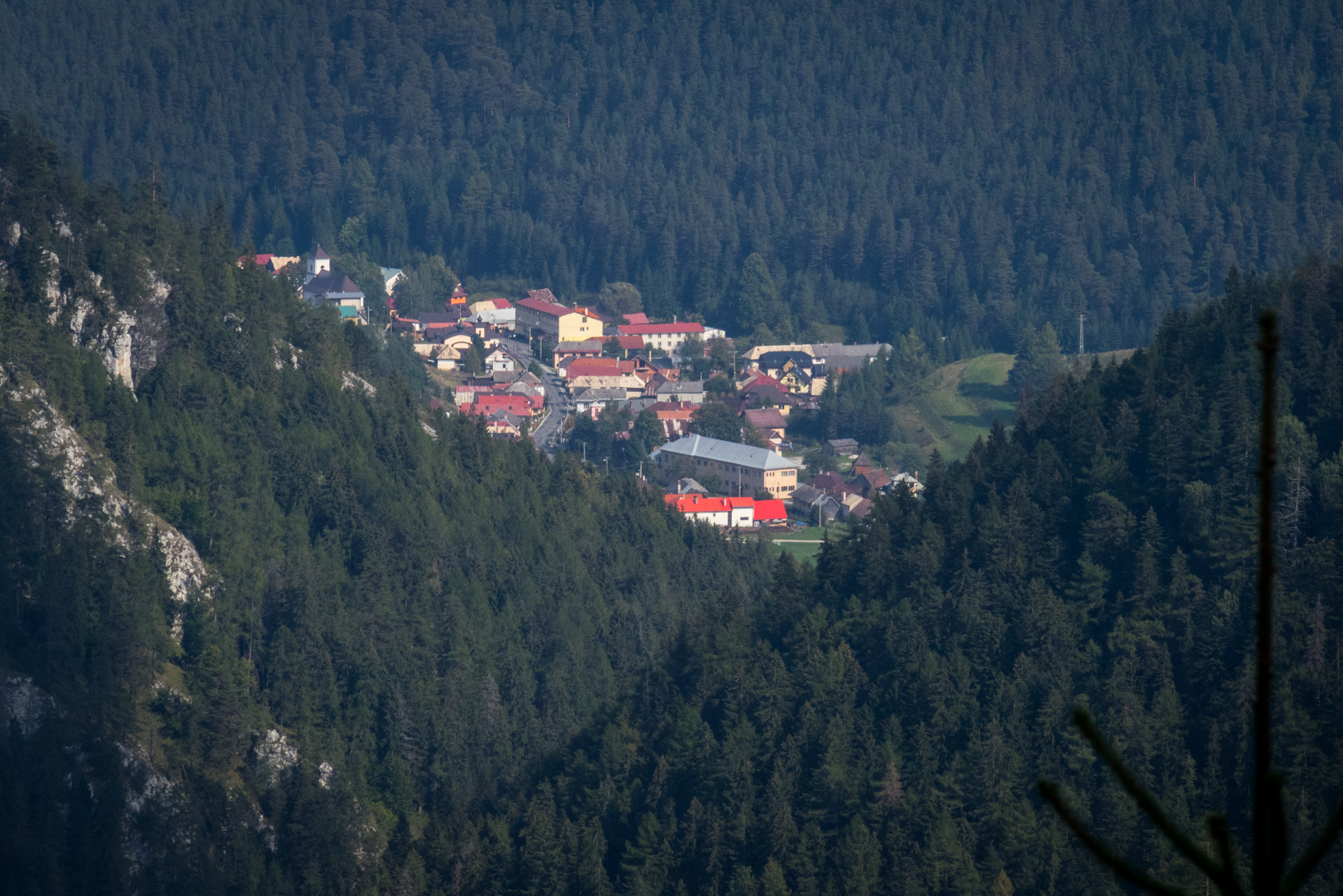 Martalúzka a Predná hoľa z Pustého poľa (Nízke Tatry)