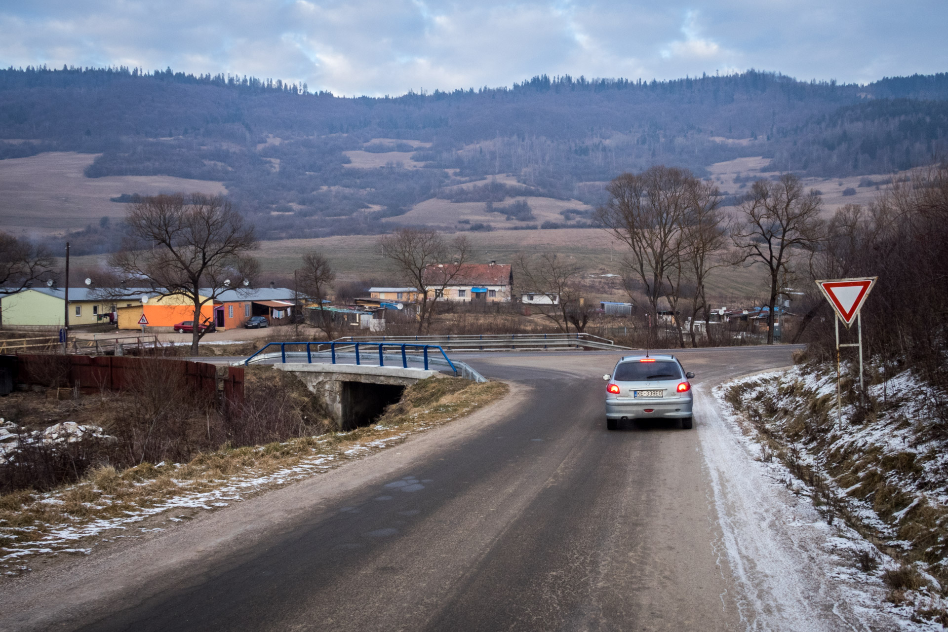 Skalisko v zime z Henclovej (Volovské vrchy)