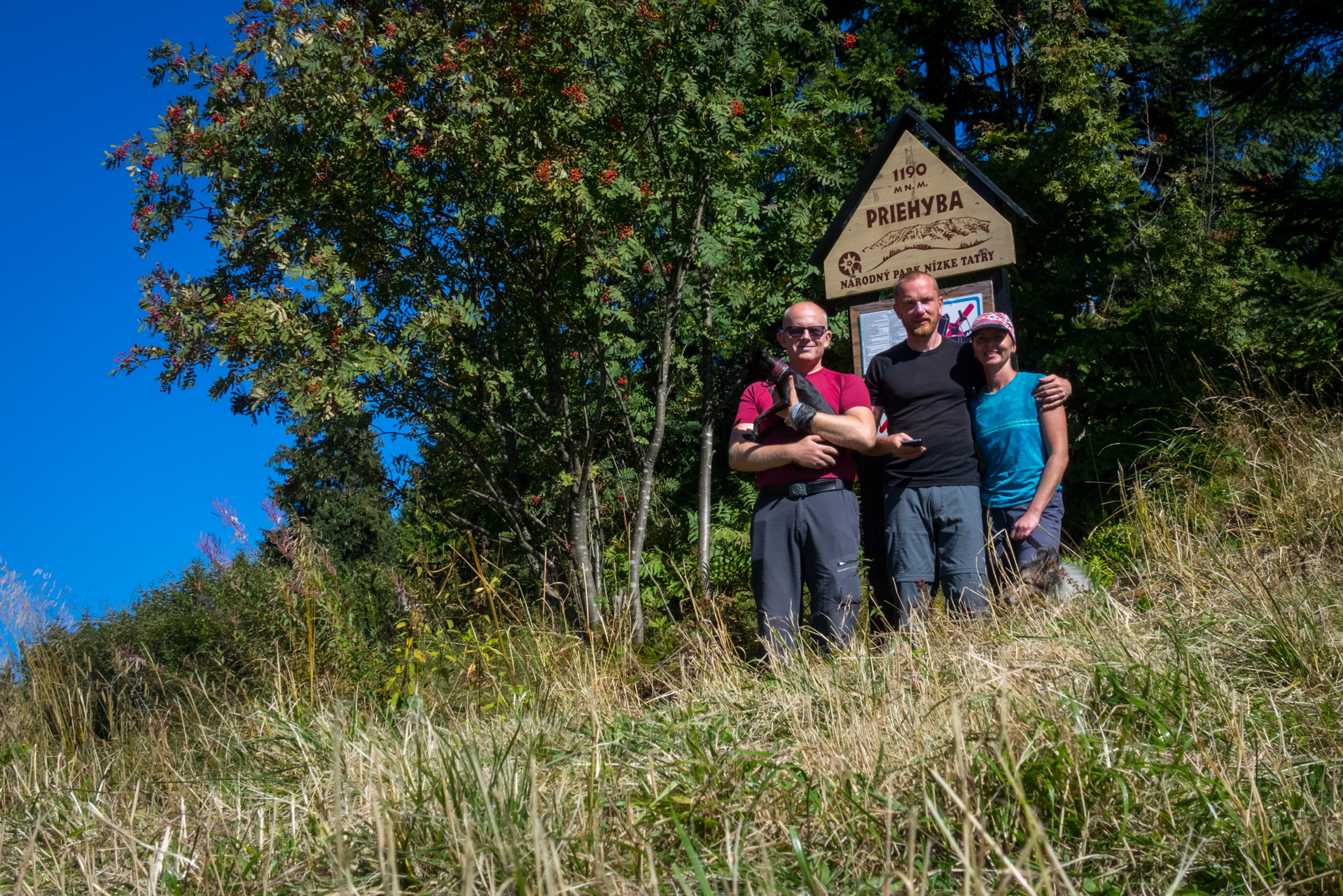 Z Heľpy cez Veľkú Vápenicu na útulňu Andrejcová (Nízke Tatry)