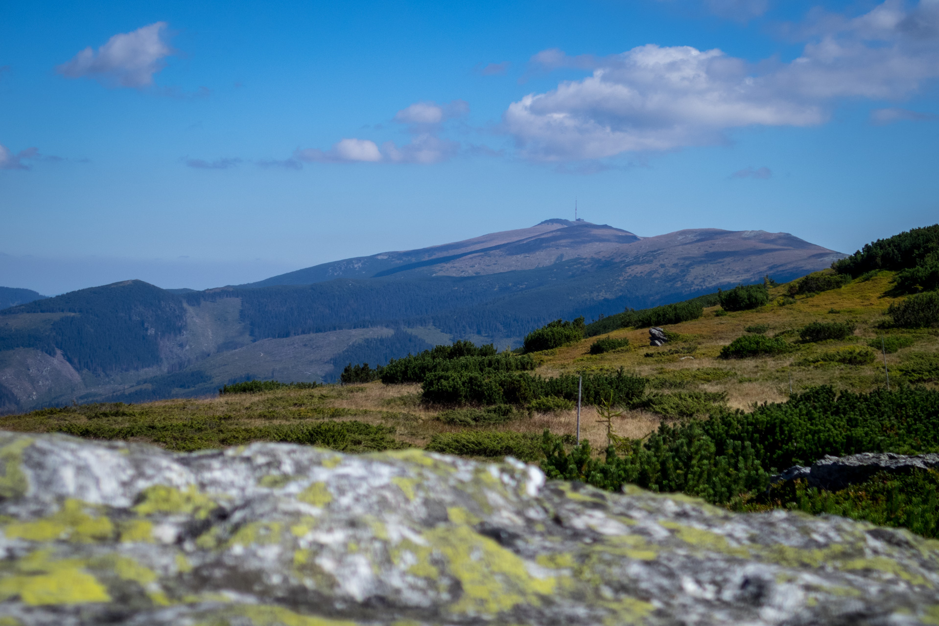 Z Heľpy cez Veľkú Vápenicu na útulňu Andrejcová (Nízke Tatry)