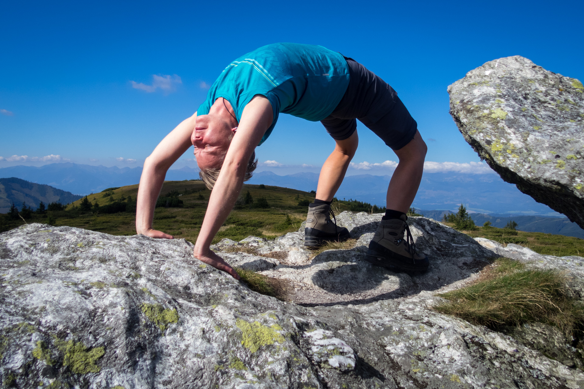 Z Heľpy cez Veľkú Vápenicu na útulňu Andrejcová (Nízke Tatry)