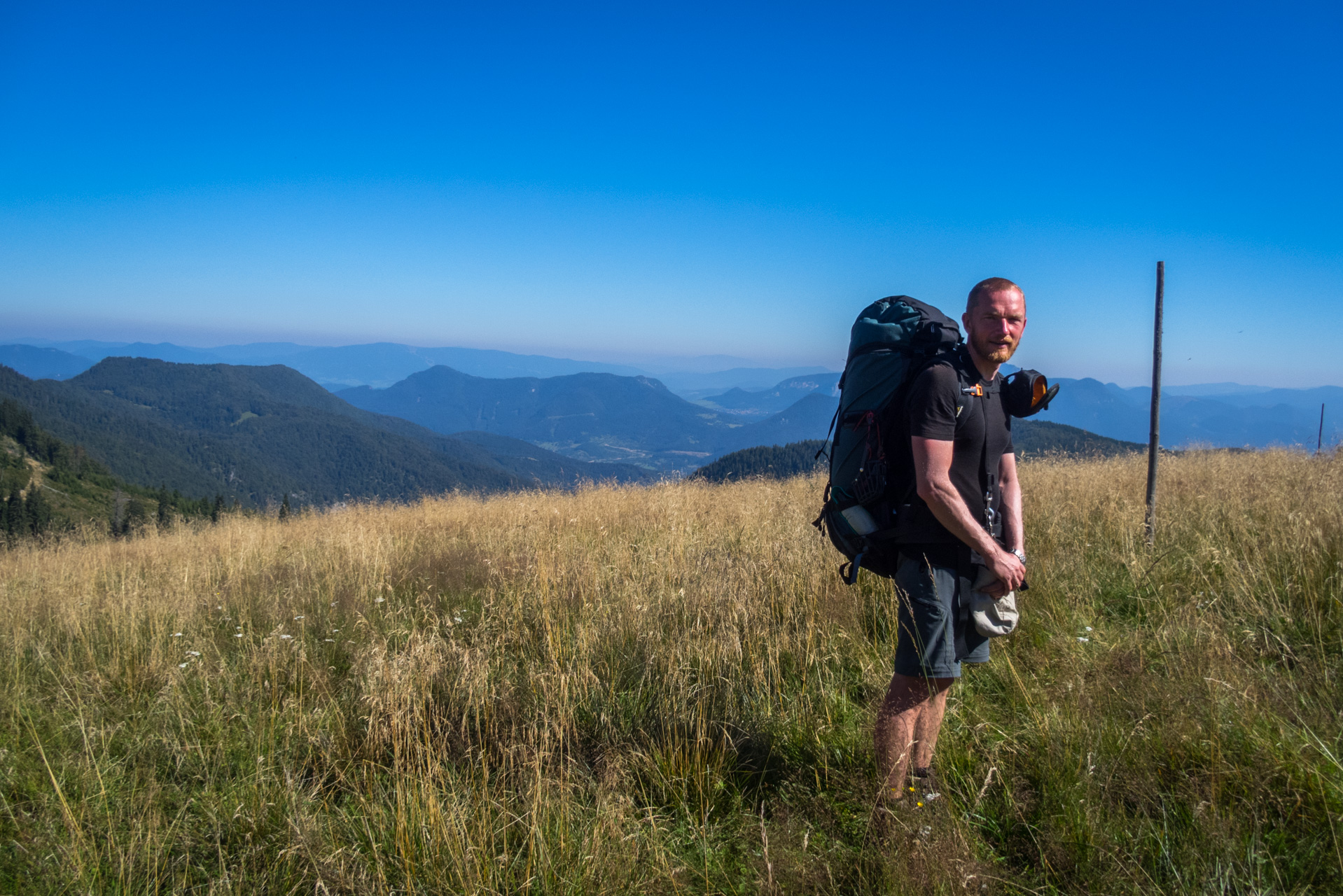 Z vojenskej zotavovne Smrekovica cez Nižné Šiprúnske sedlo do Bieleho potoka (Veľká Fatra)