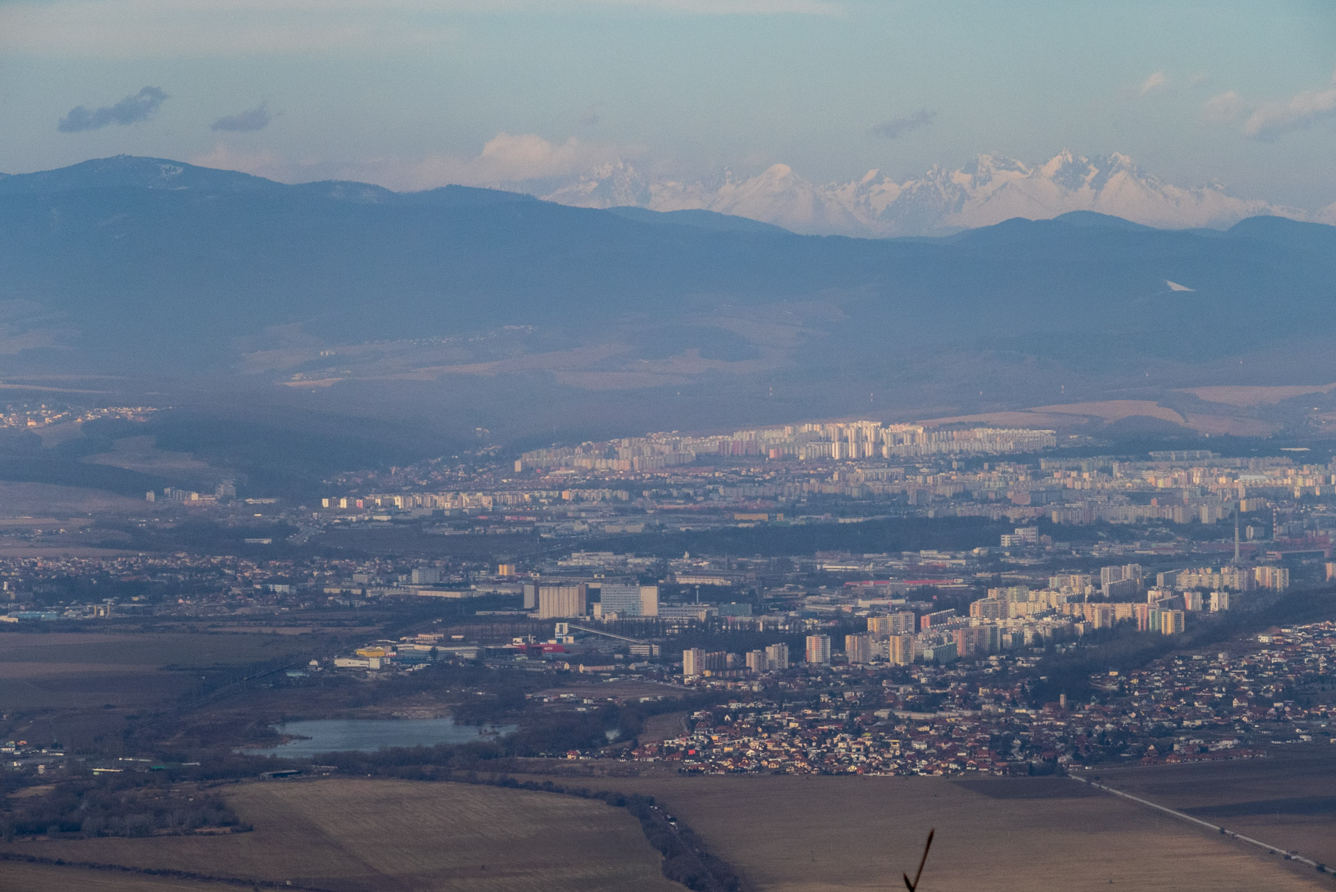 Bradlo a Dobrák zo Slanského sedla (Slanské vrchy)