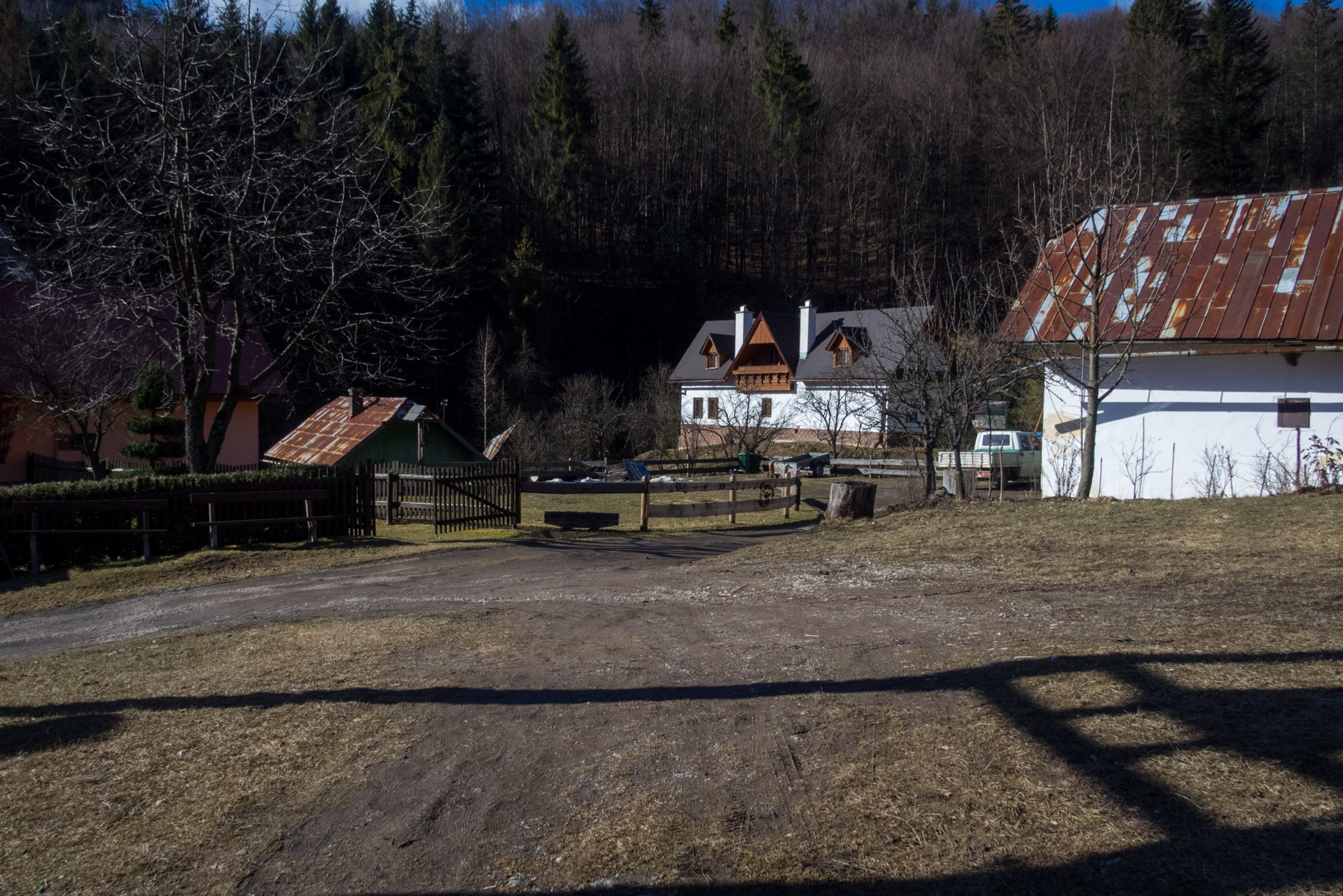 Gápeľ z Dobšinej cez Pod Hanesovou I. (Revúcka vrchovina)