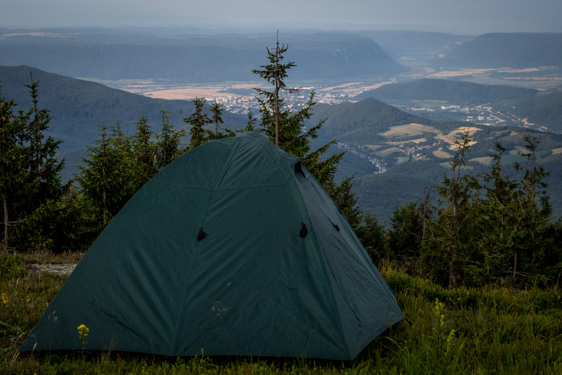 Henclová zo Skaliska (Volovské vrchy)