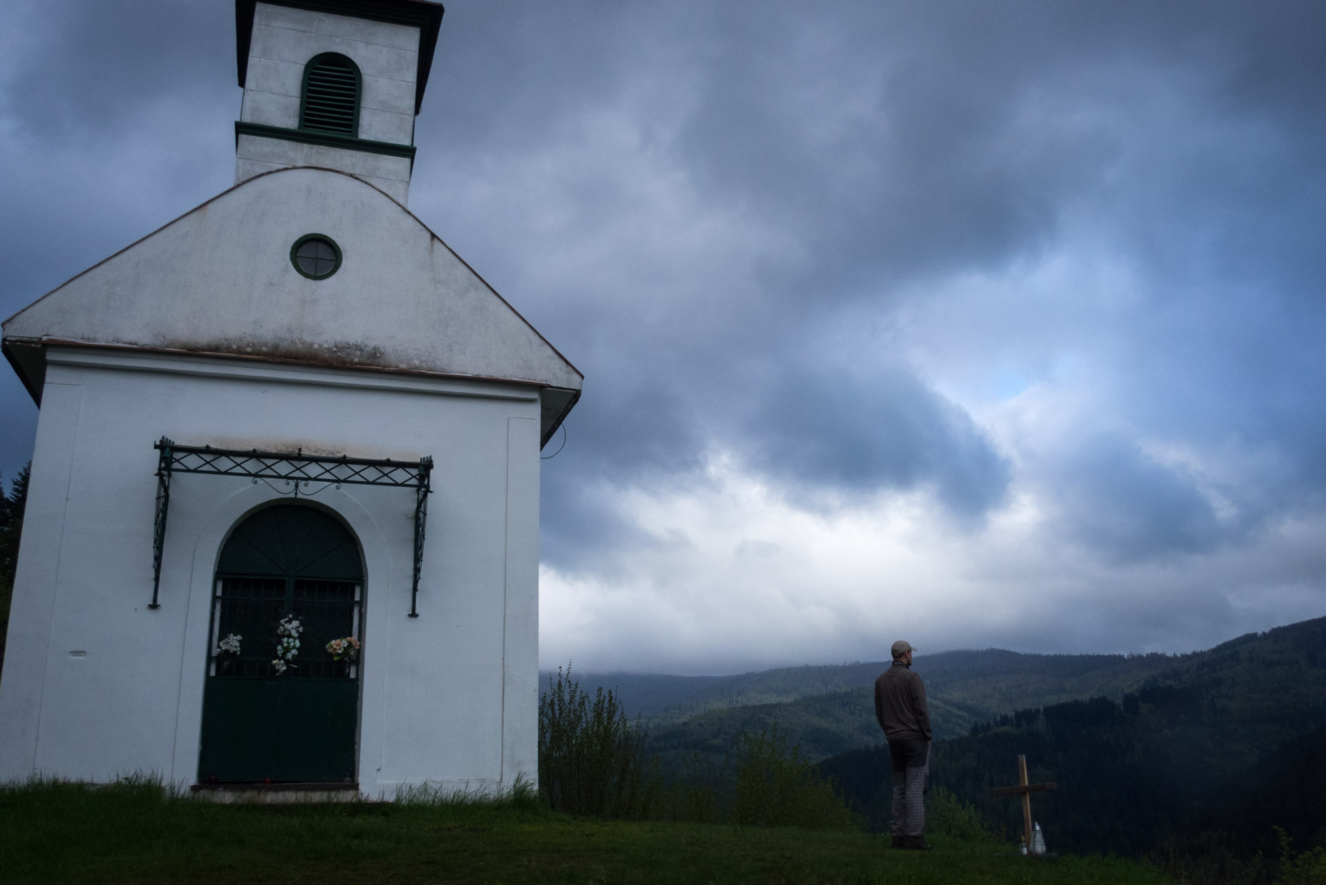 Holý vrch a Bukovec zo Švedlára (Volovské vrchy)