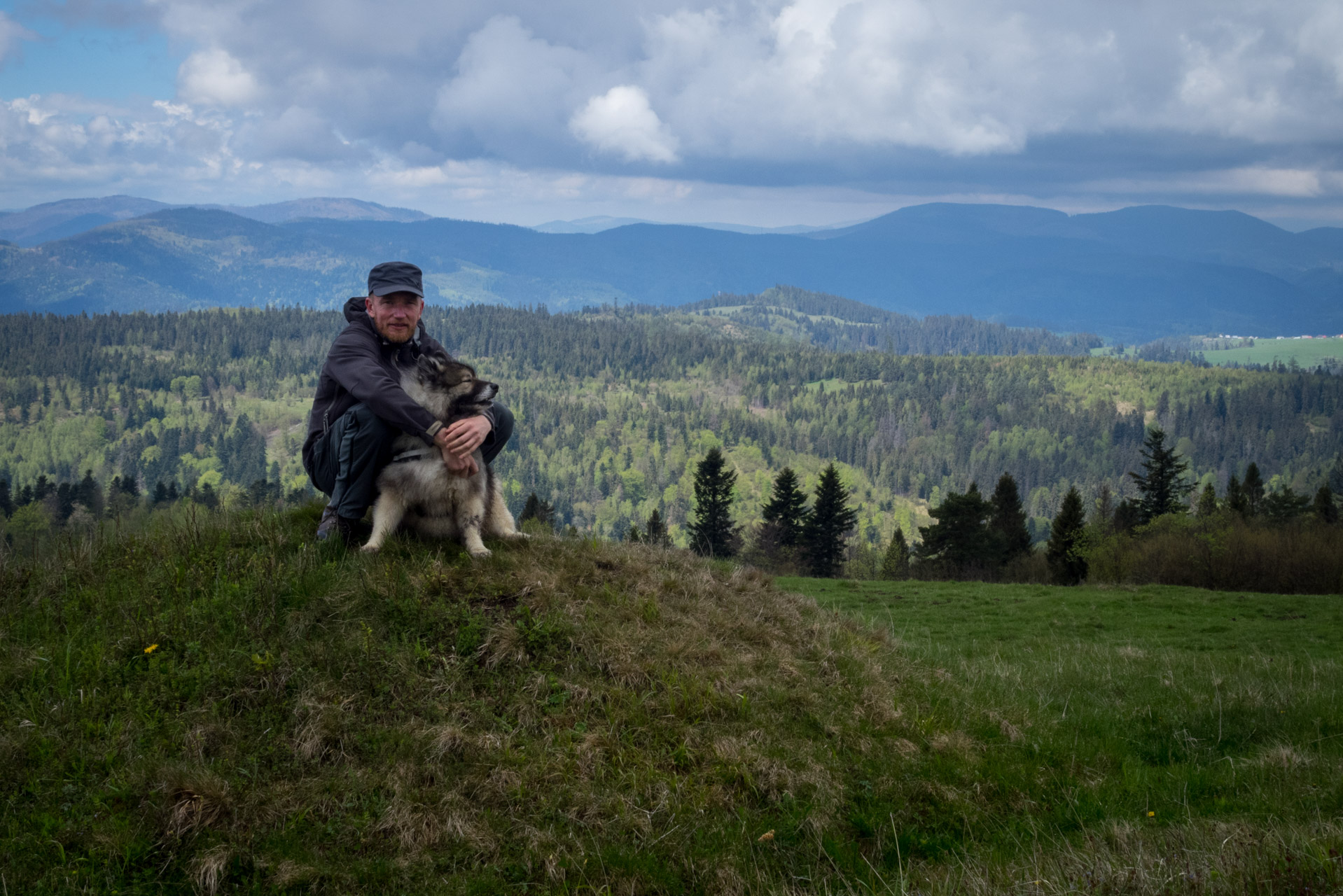 Holý vrch a Bukovec zo Švedlára (Volovské vrchy)