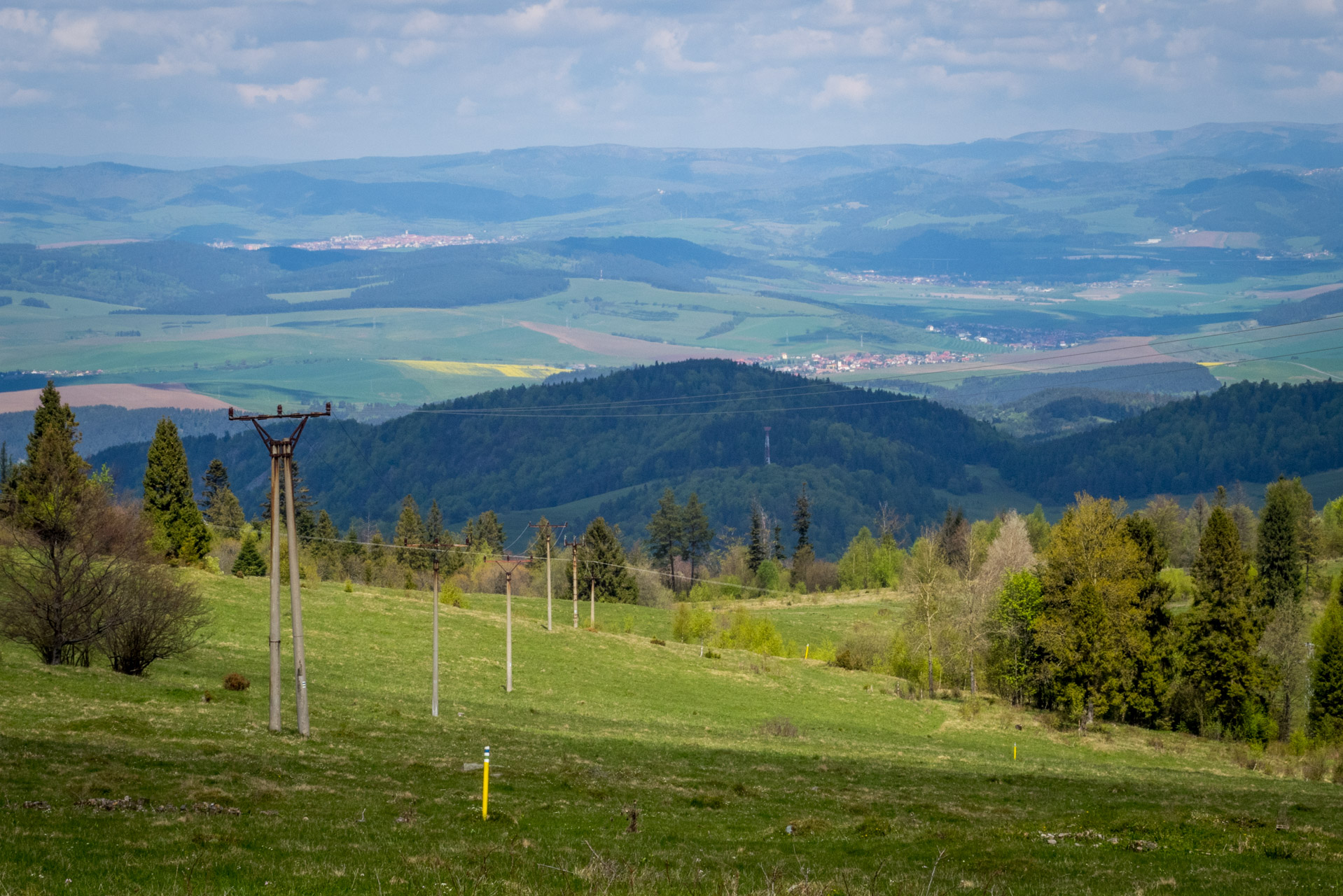 Holý vrch a Bukovec zo Švedlára (Volovské vrchy)