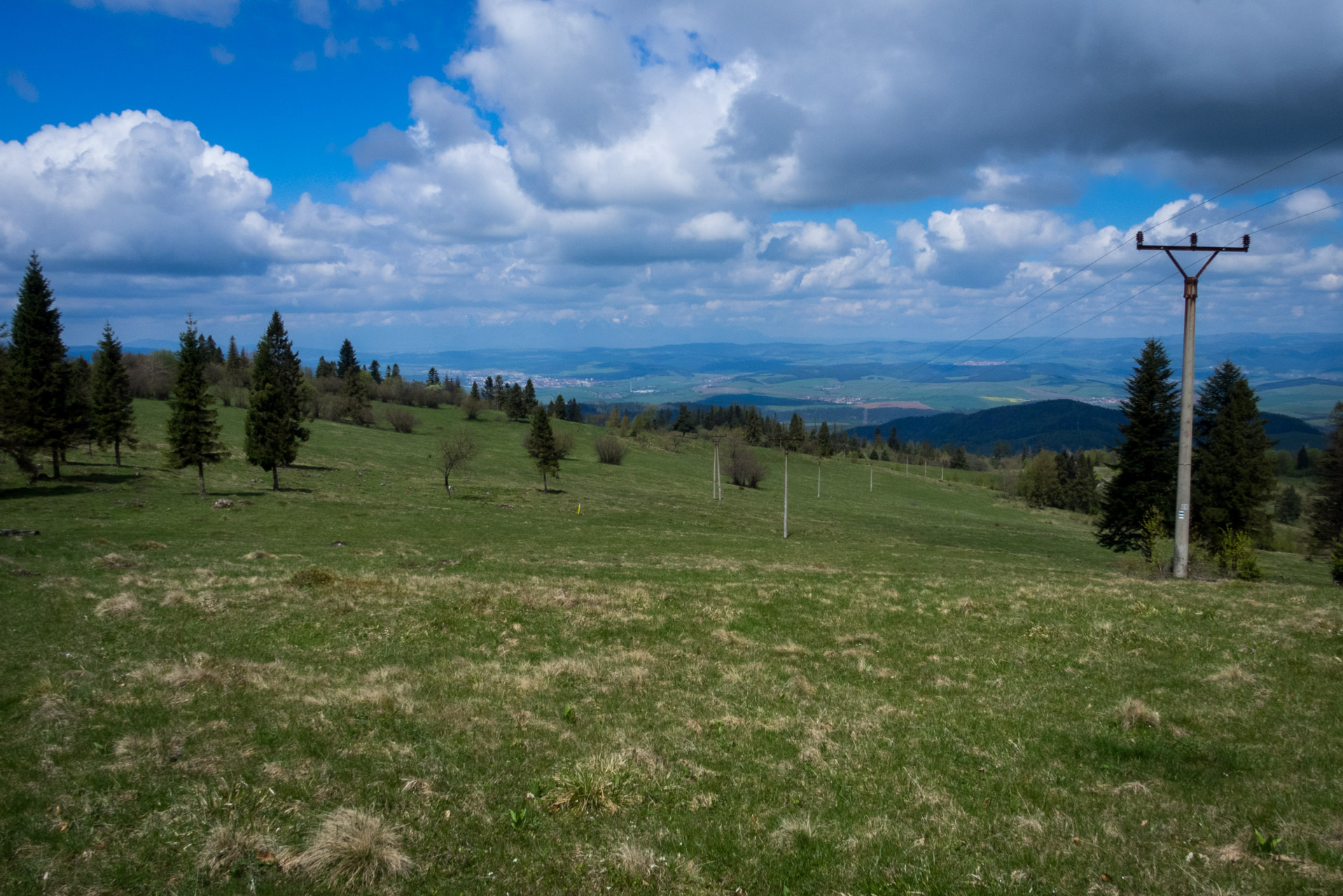 Holý vrch a Bukovec zo Švedlára (Volovské vrchy)