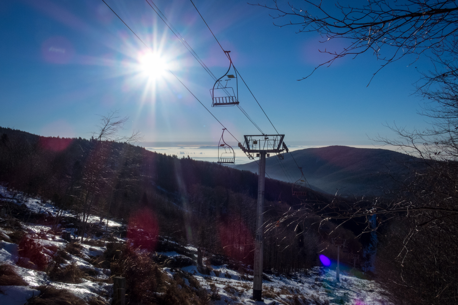 Kojšovská hoľa zo Zlatej Idky v zime (Volovské vrchy)