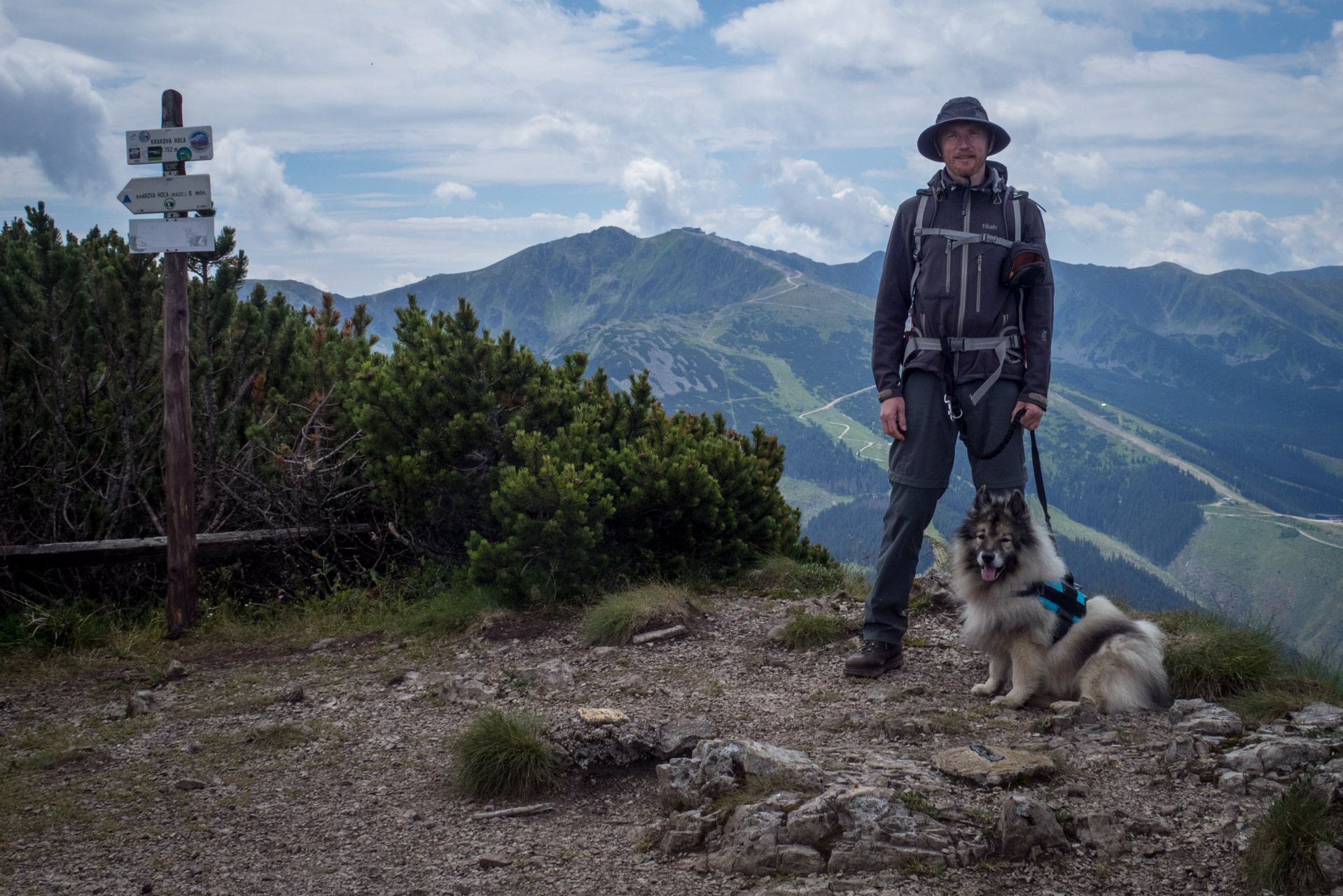 Krakova hoľa od Stanišovskej doliny, ústie (Nízke Tatry)