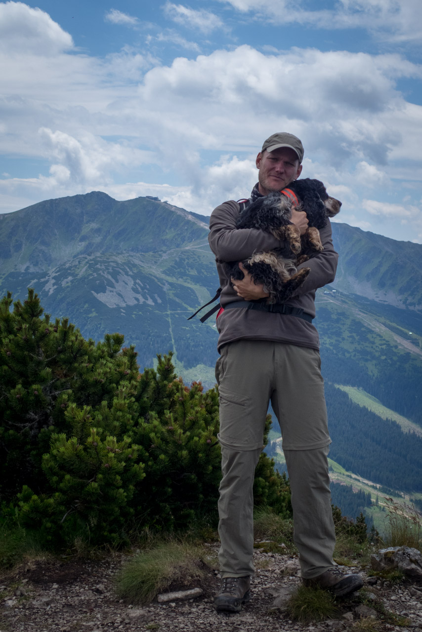 Krakova hoľa od Stanišovskej doliny, ústie (Nízke Tatry)