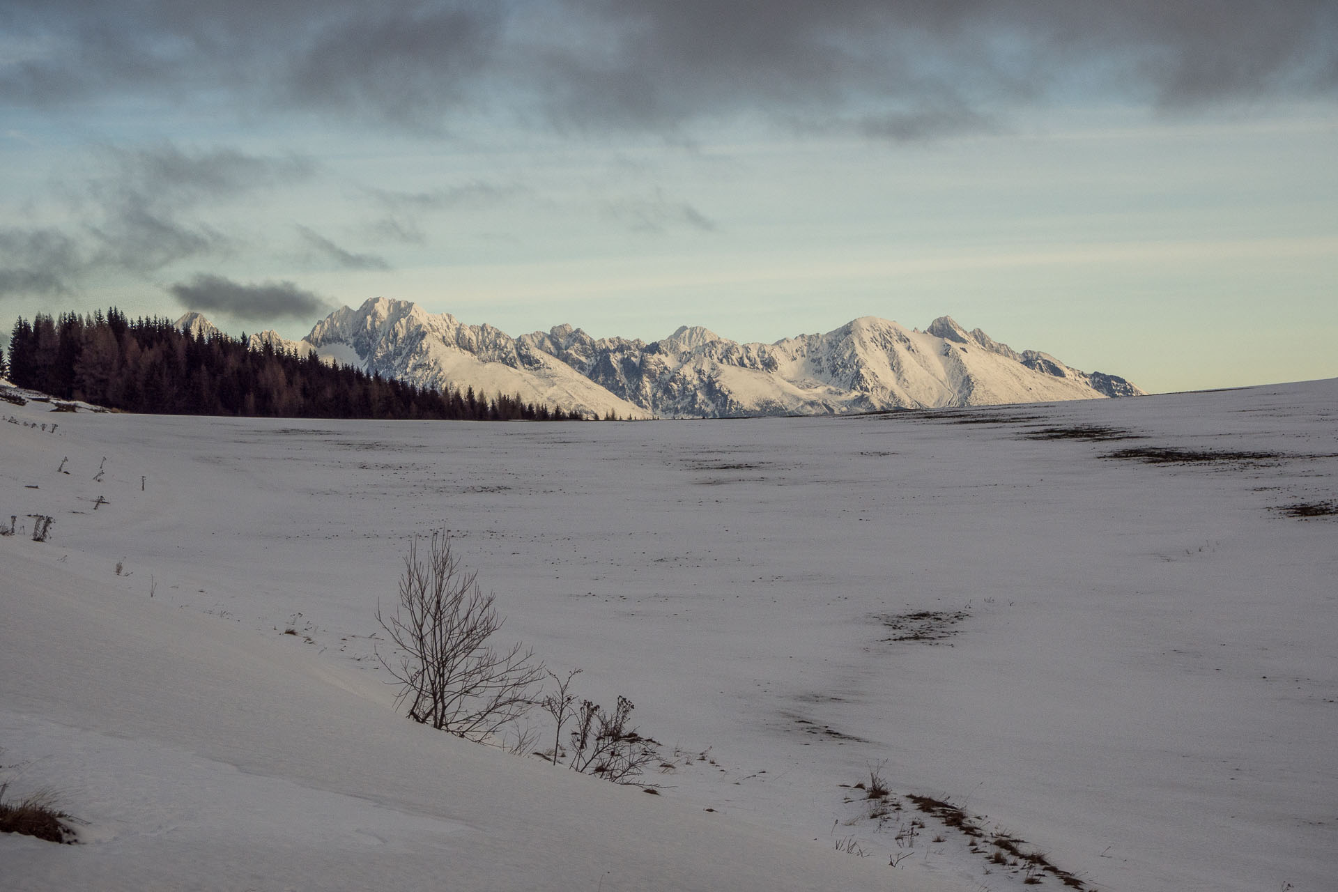 Panská hoľa z Liptovskej Tepličky (Nízke Tatry)