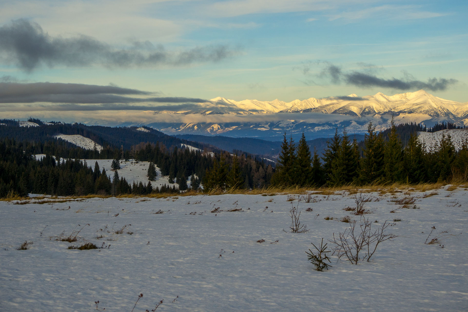 Panská hoľa z Liptovskej Tepličky (Nízke Tatry)