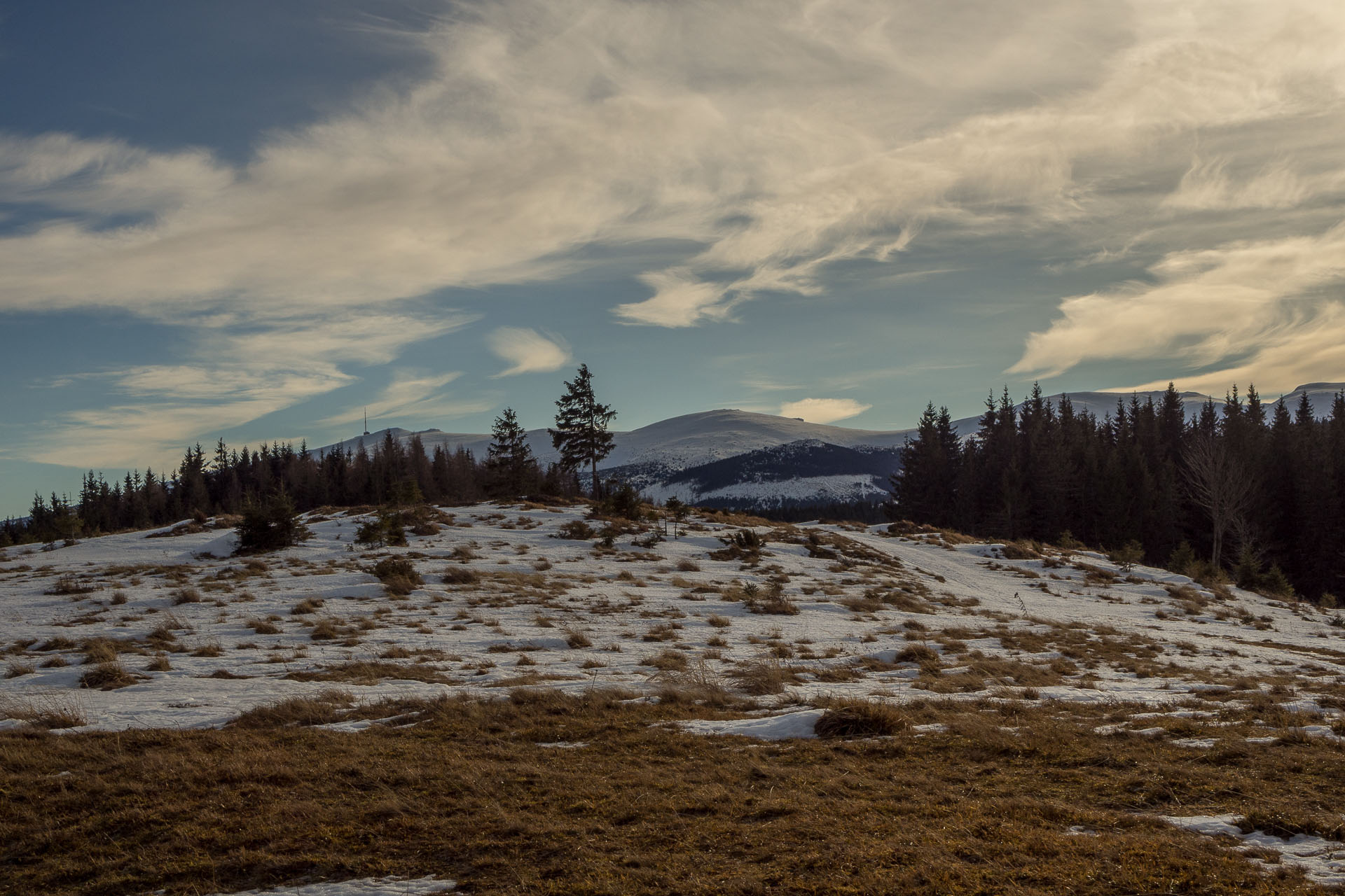 Panská hoľa z Liptovskej Tepličky (Nízke Tatry)