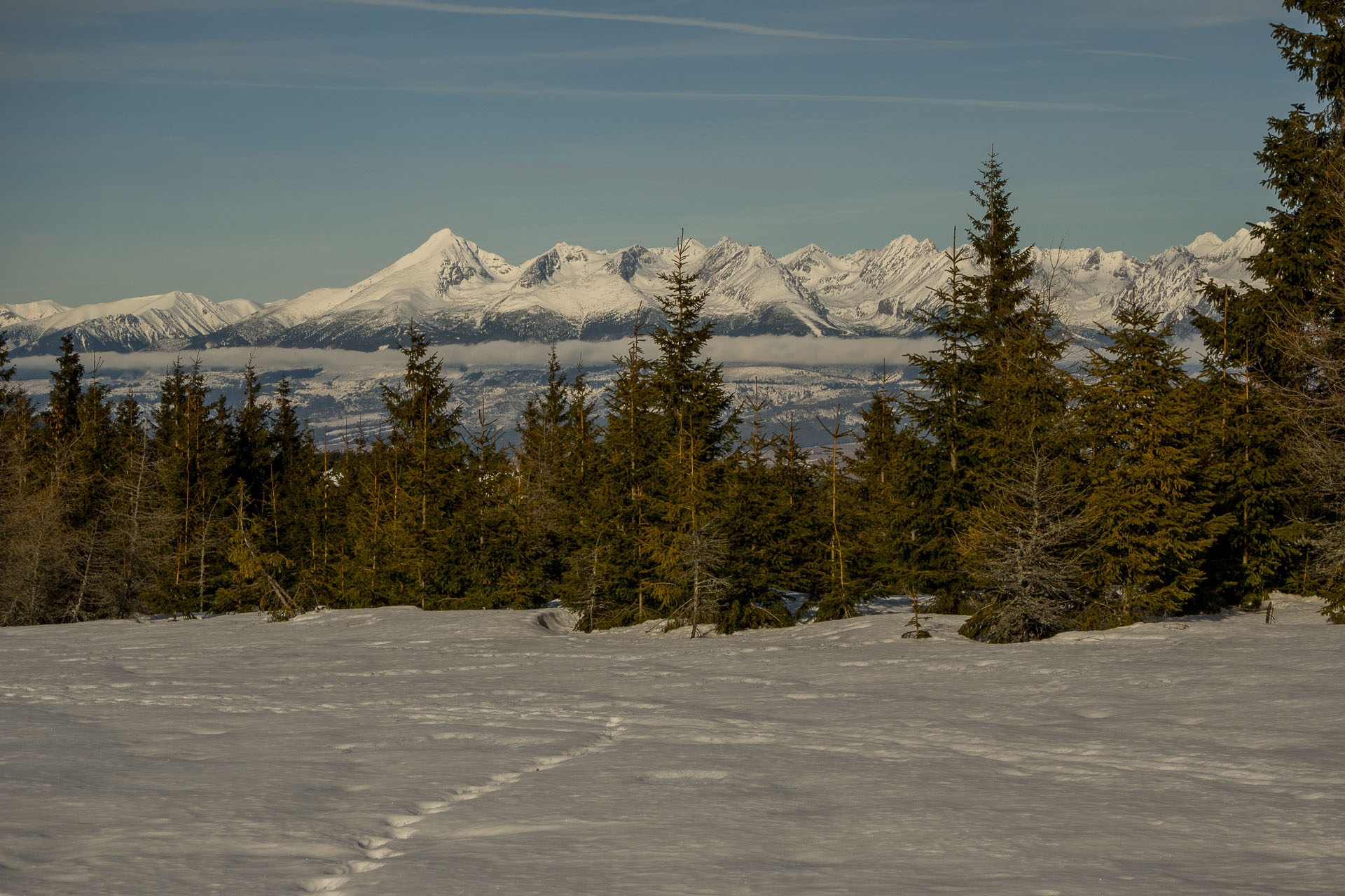 Panská hoľa z Liptovskej Tepličky (Nízke Tatry)