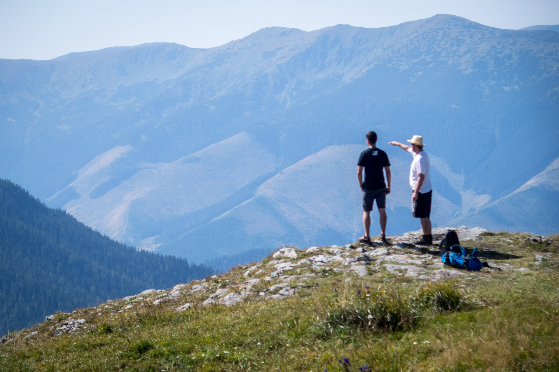 Poludnica z Iľanova cez sedlo pod Kúpeľom (Nízke Tatry)