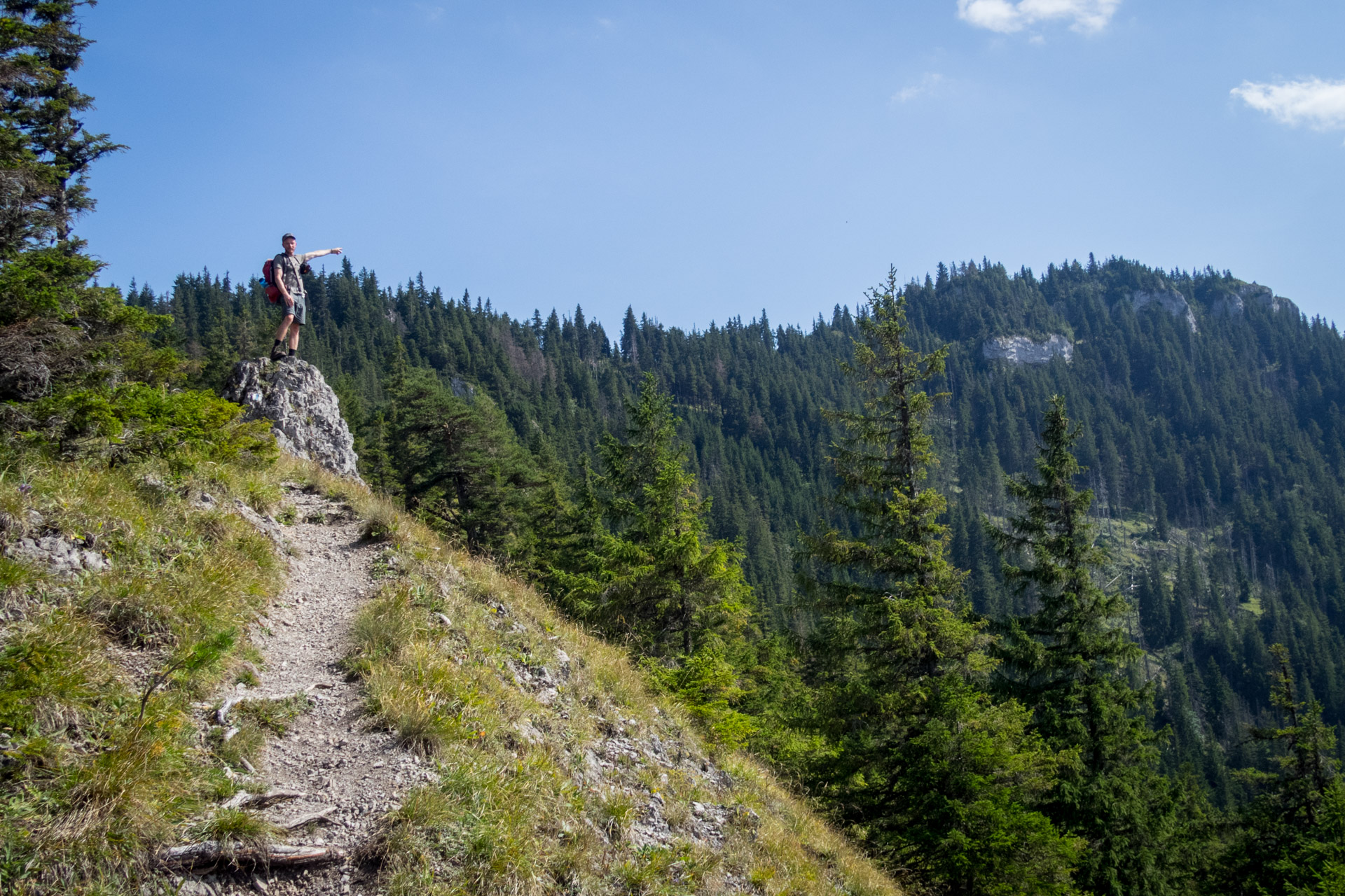 Poludnica z Iľanova cez sedlo pod Kúpeľom (Nízke Tatry)