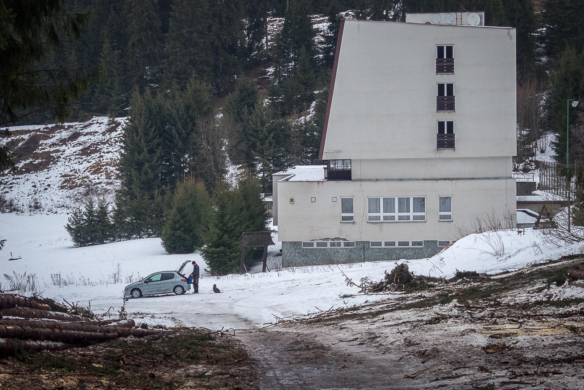 Poludnica zo Závažnej Poruby v zime (Nízke Tatry)