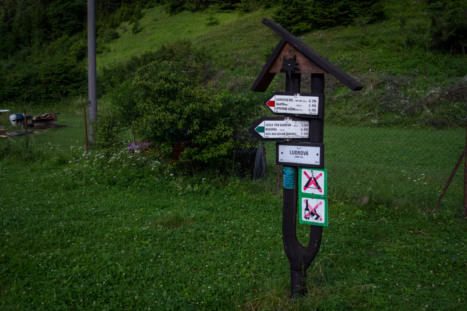 Salatín z Ludrovej cez Úplazy (Nízke Tatry)