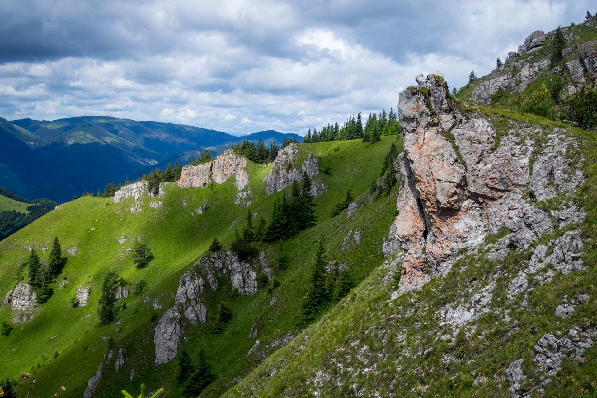 Salatín z Ludrovej cez Úplazy (Nízke Tatry)