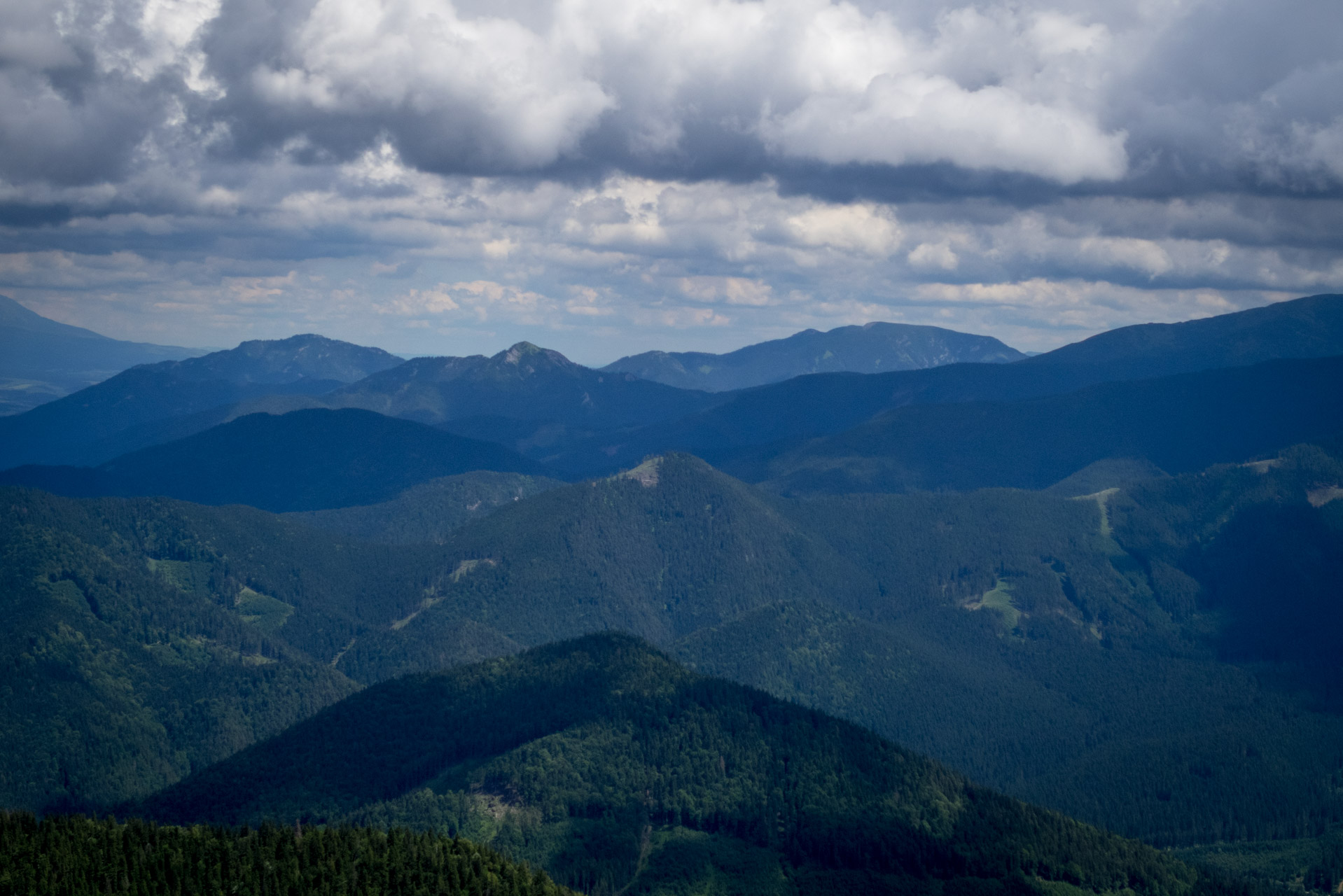 Salatín z Ludrovej cez Úplazy (Nízke Tatry)