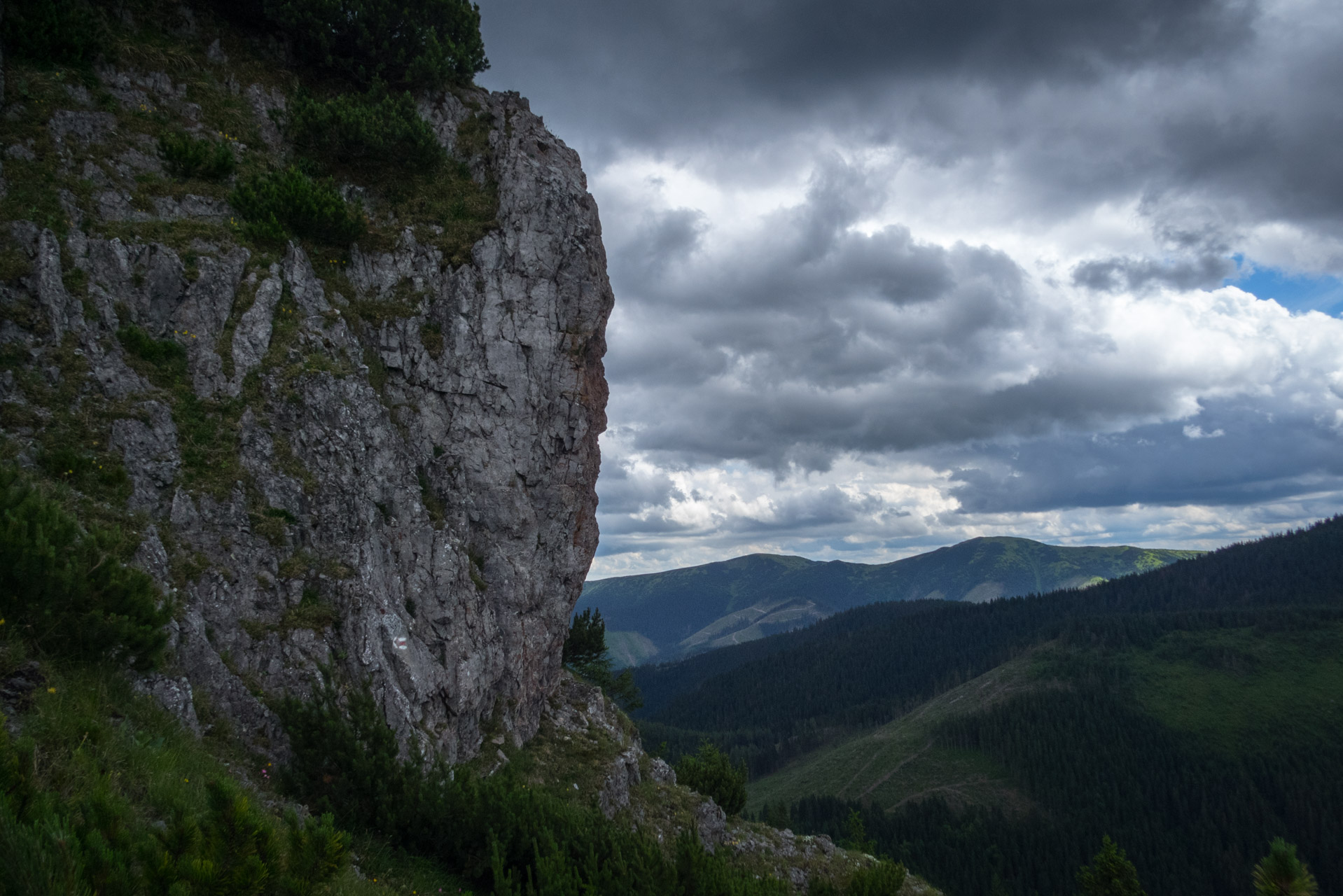 Salatín z Ludrovej cez Úplazy (Nízke Tatry)