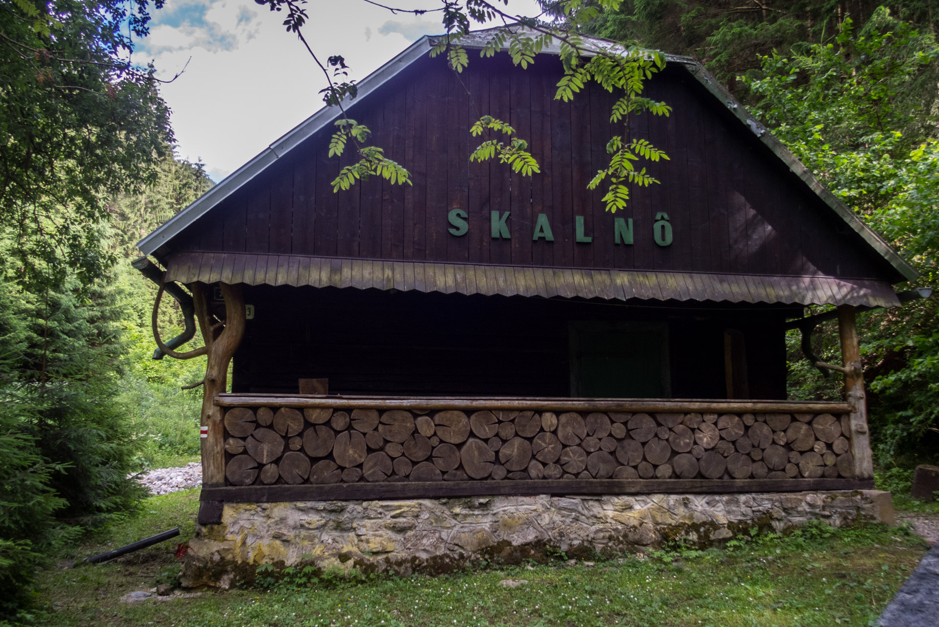 Salatín z Ludrovej cez Úplazy (Nízke Tatry)