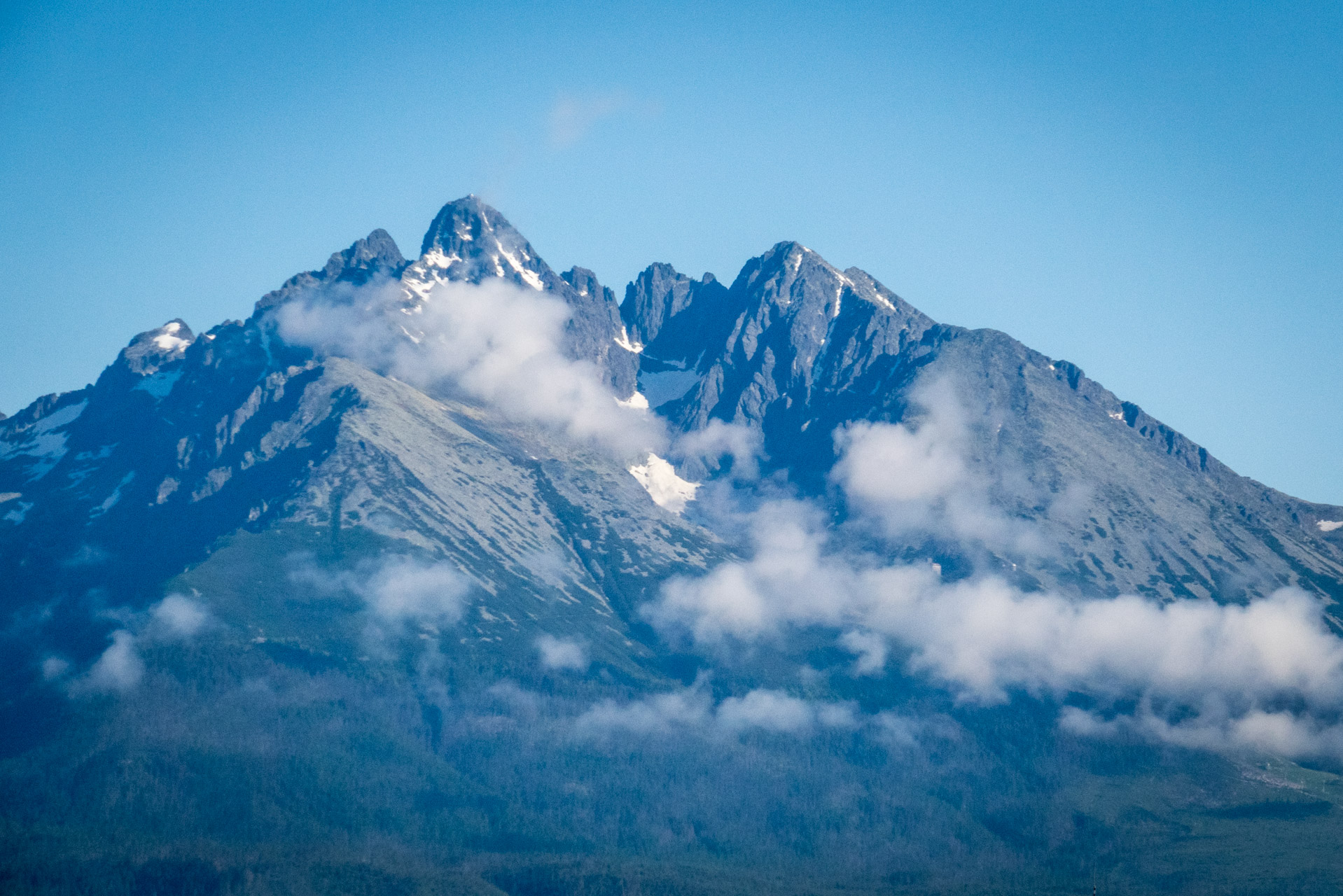 Siná od Demänovskej jaskyne slobody (Nízke Tatry)